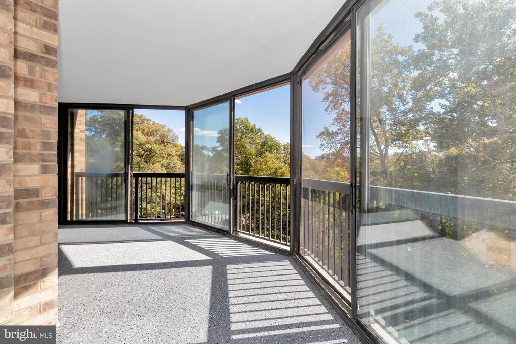 5904 MOUNT EAGLE DRIVE 210