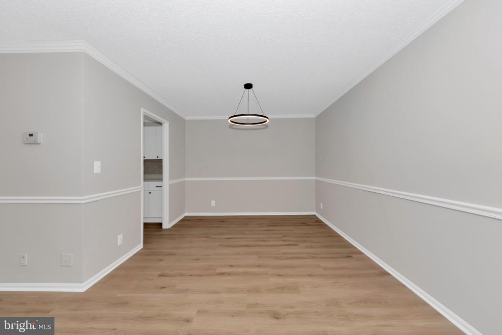 5904 MOUNT EAGLE DRIVE 210