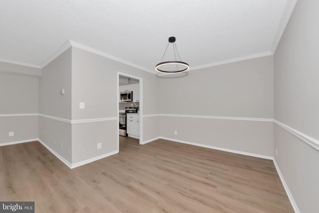 5904 MOUNT EAGLE DRIVE 210