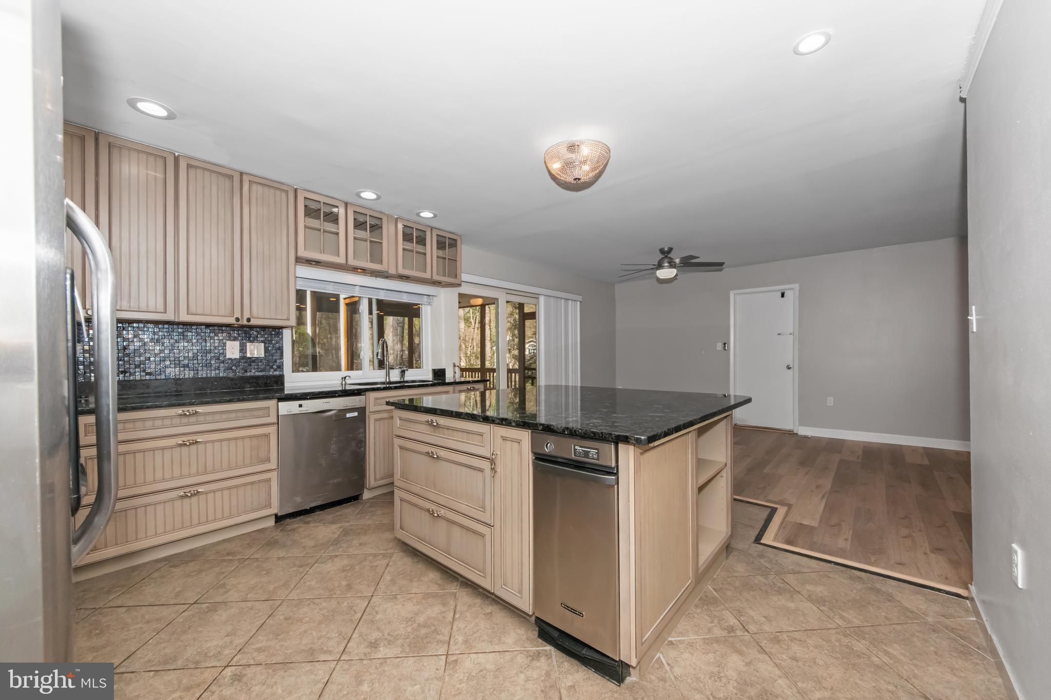 7516 CHANCELLOR WAY