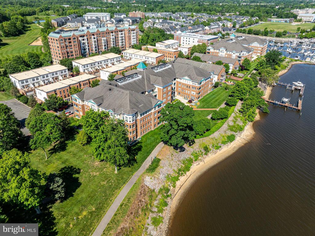 440 BELMONT BAY DRIVE 406
