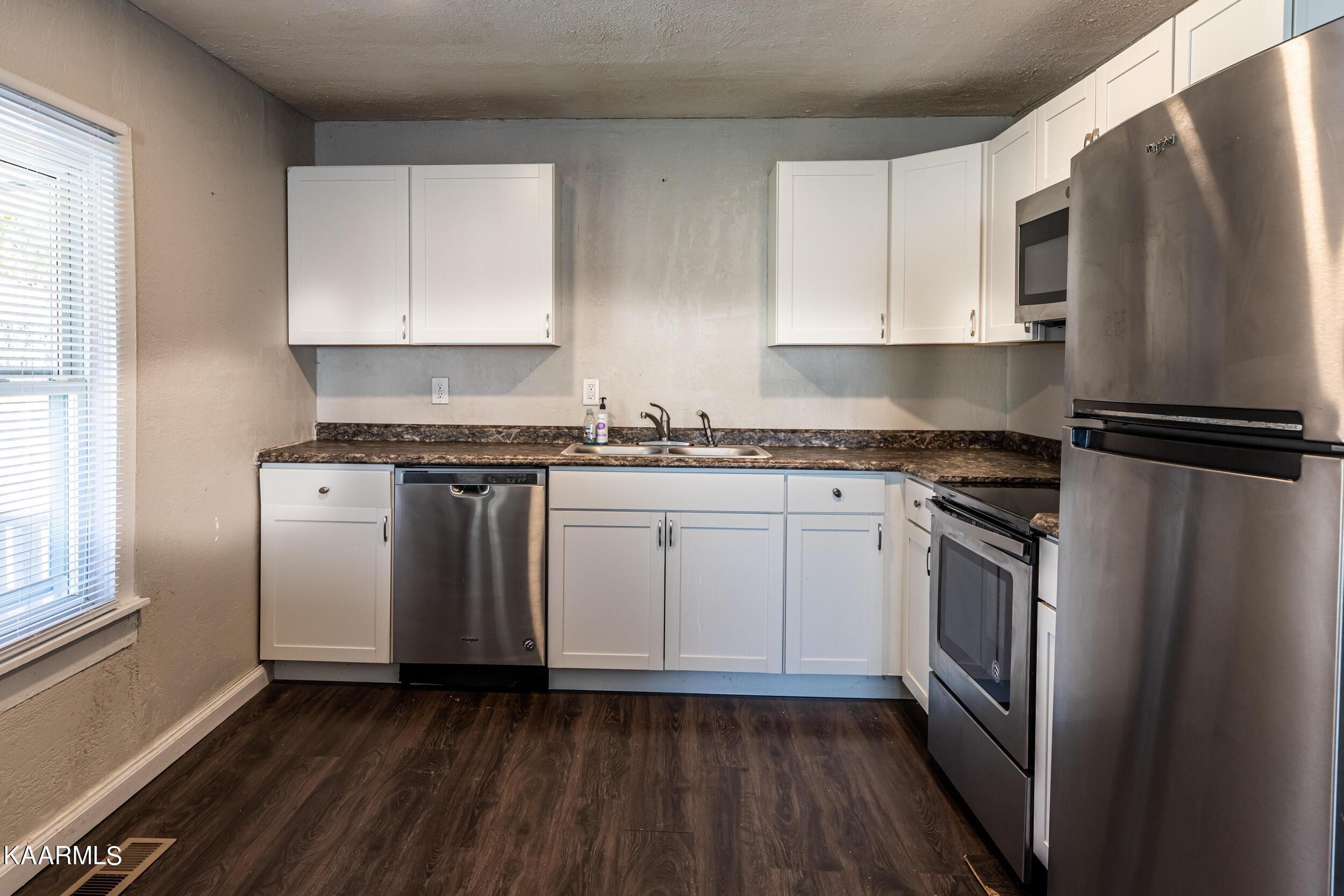 508 E Hemlock St, LaFollette