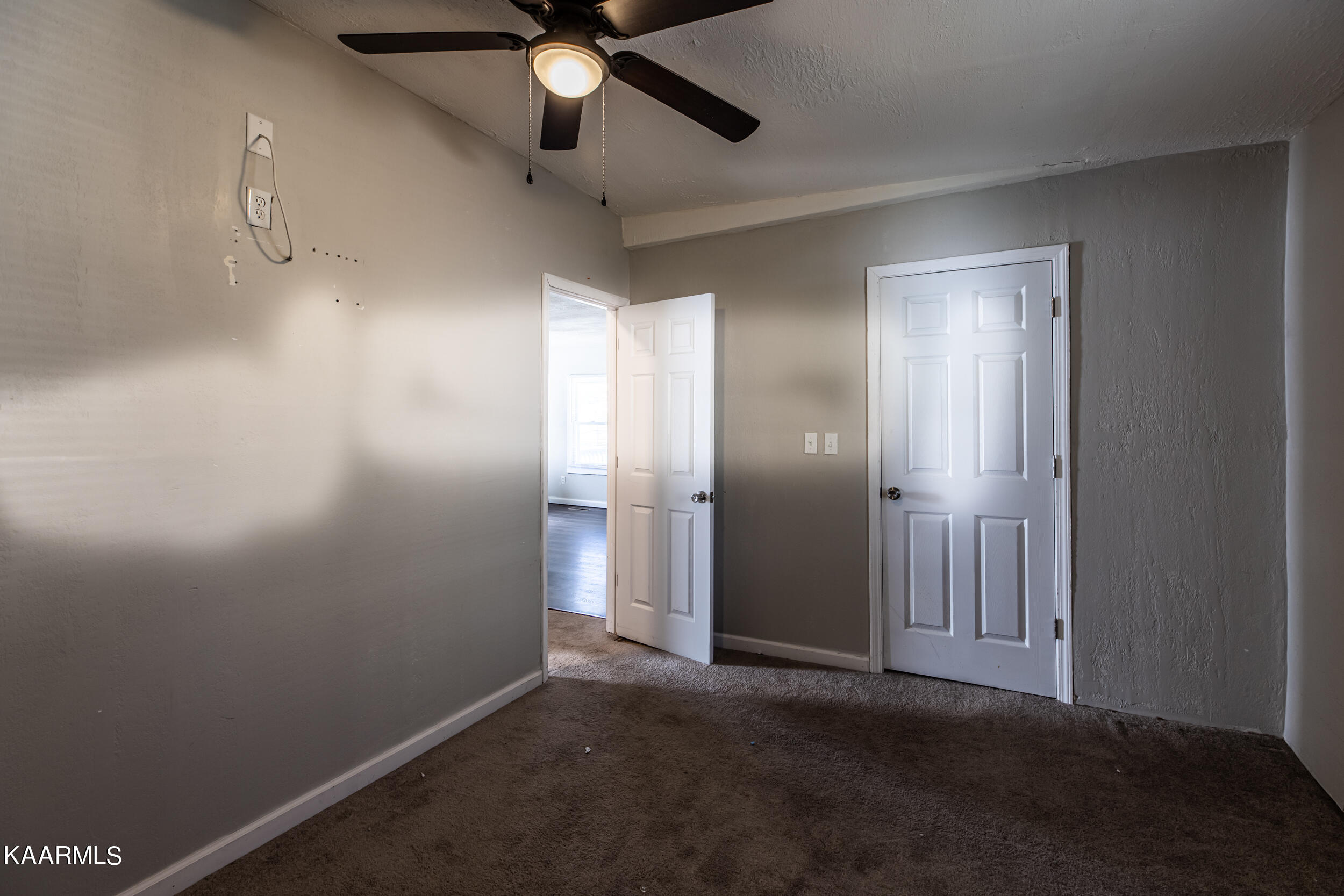 508 E Hemlock St, LaFollette