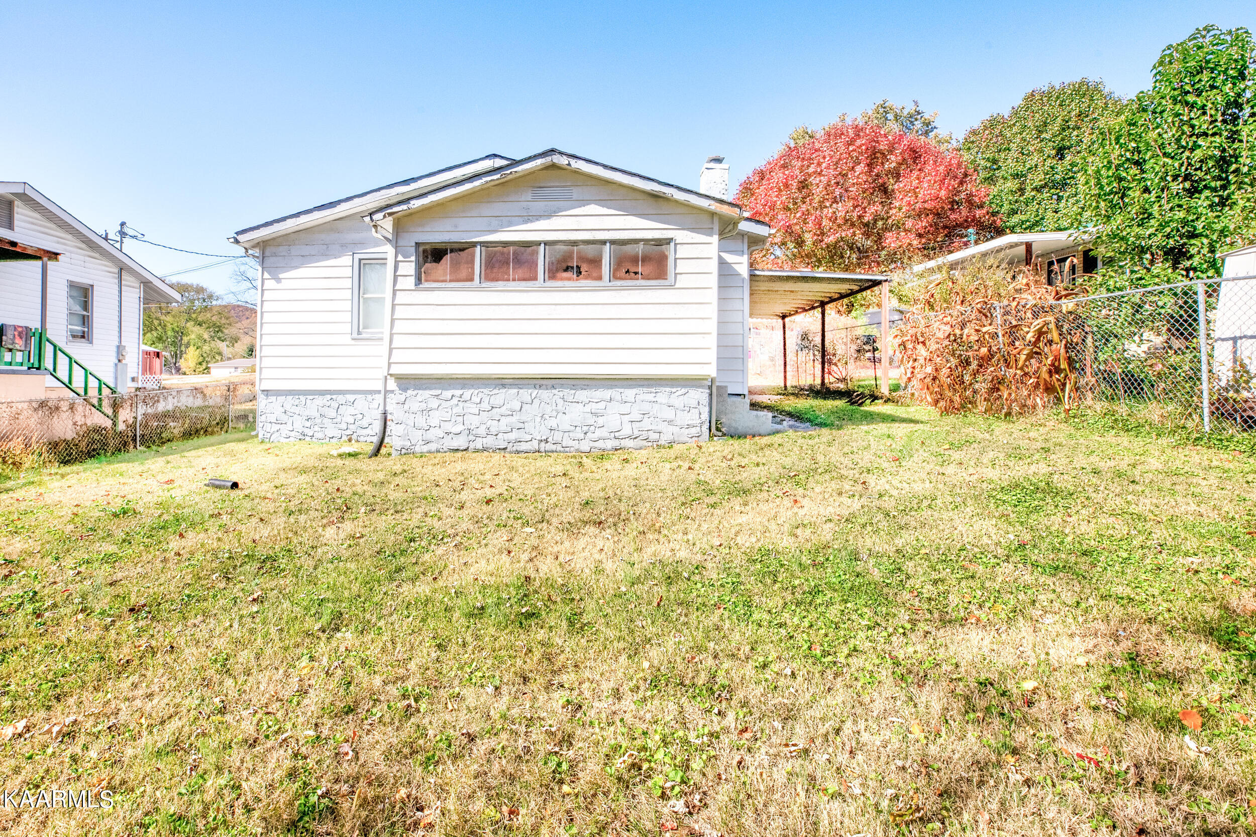 508 E Hemlock St, LaFollette