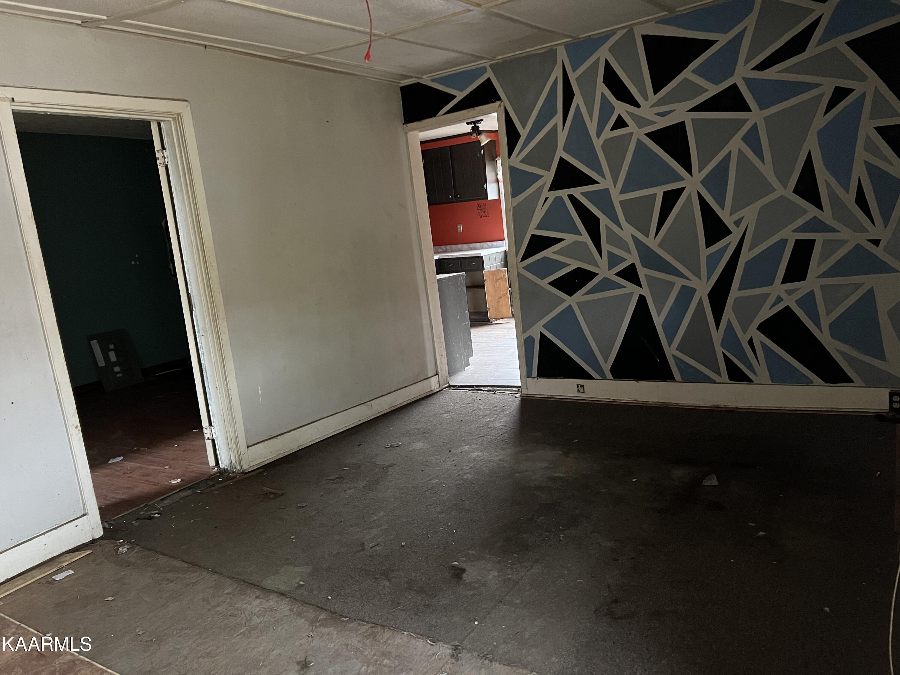 605 & 607 S Indiana Ave, LaFollette