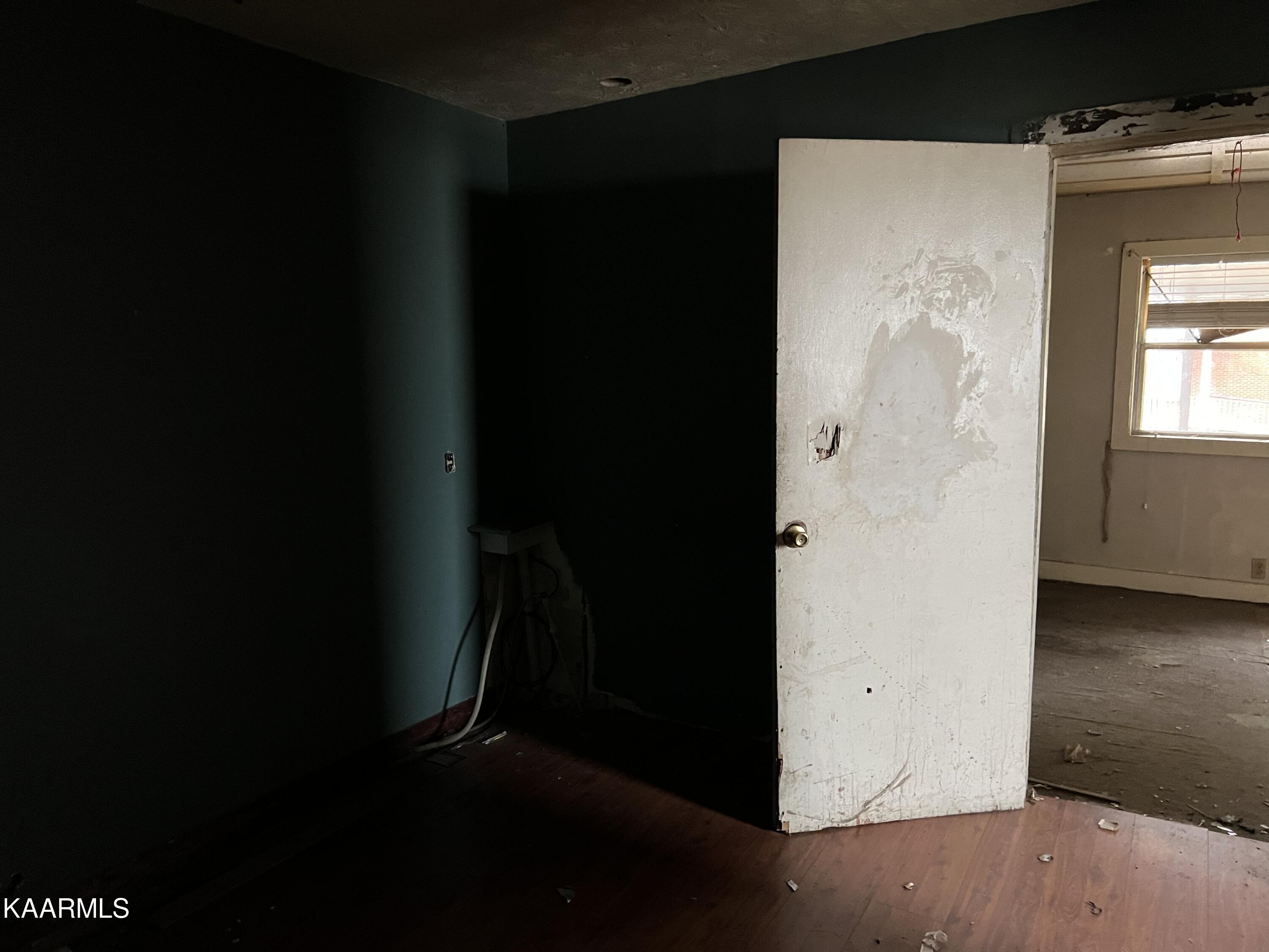 605 & 607 S Indiana Ave, LaFollette