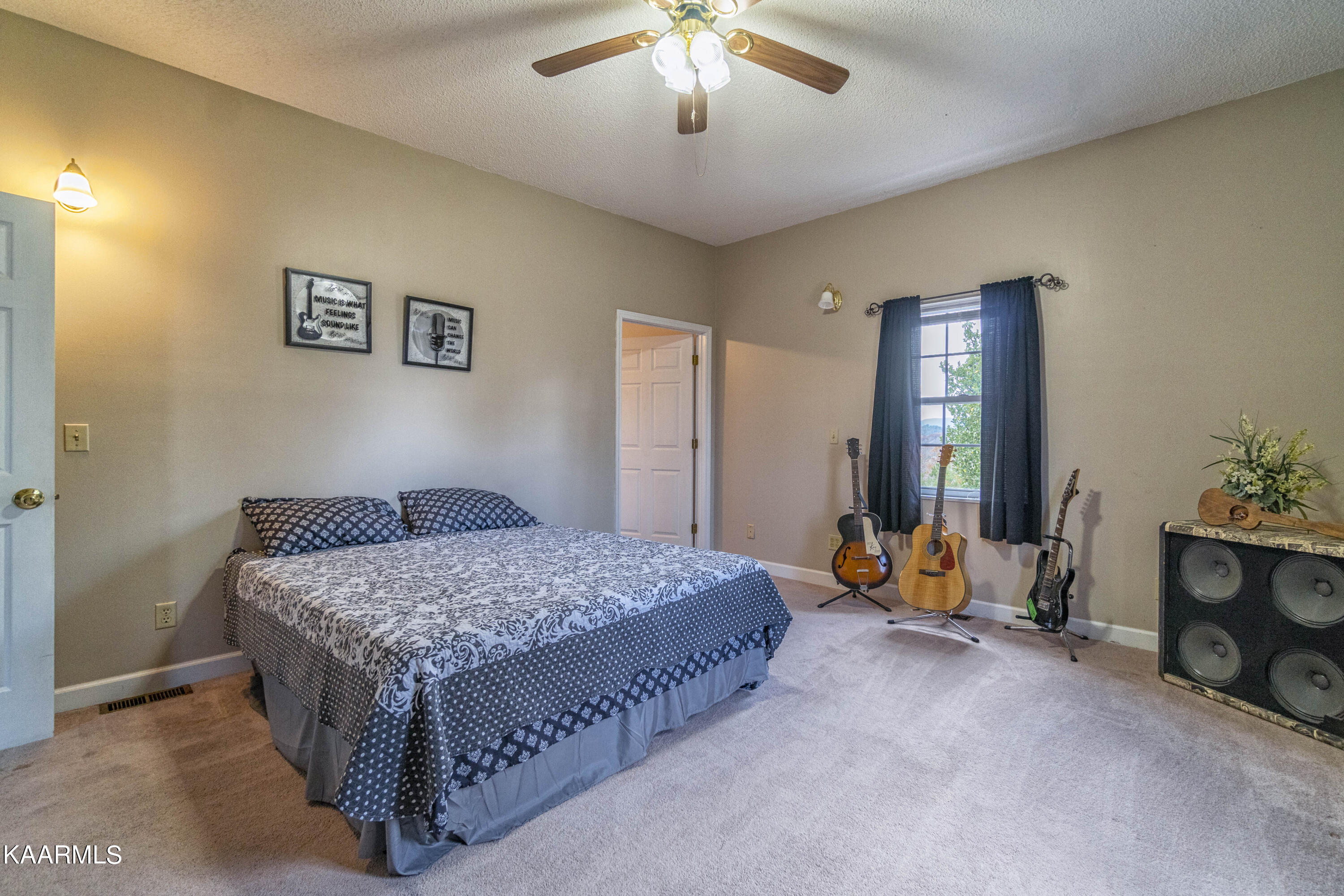 262 Hiwassee View Drive