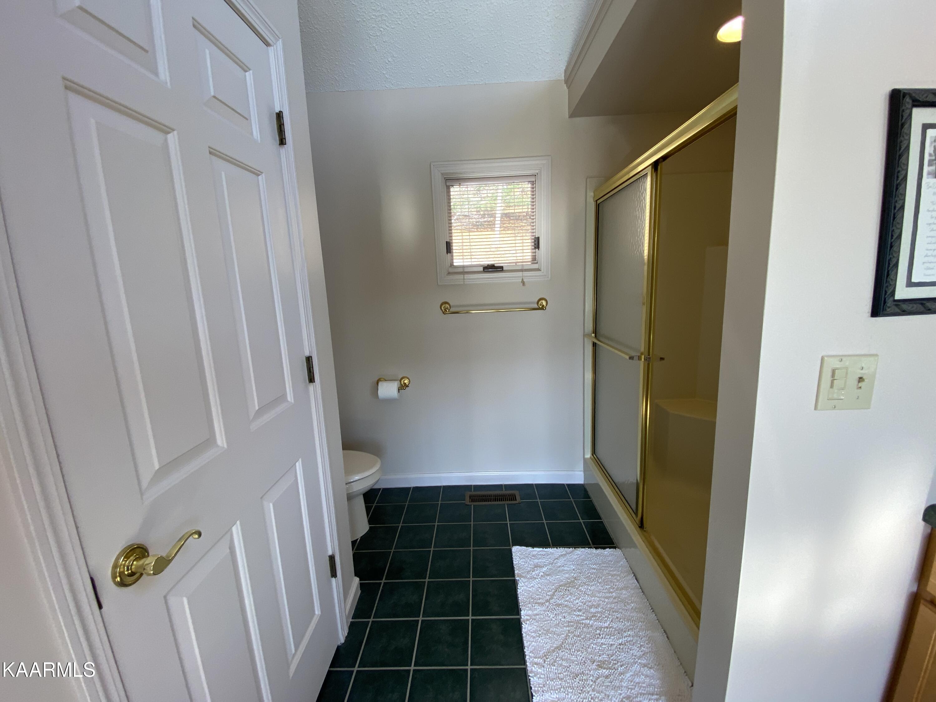 1642 Deerfield Way, LaFollette