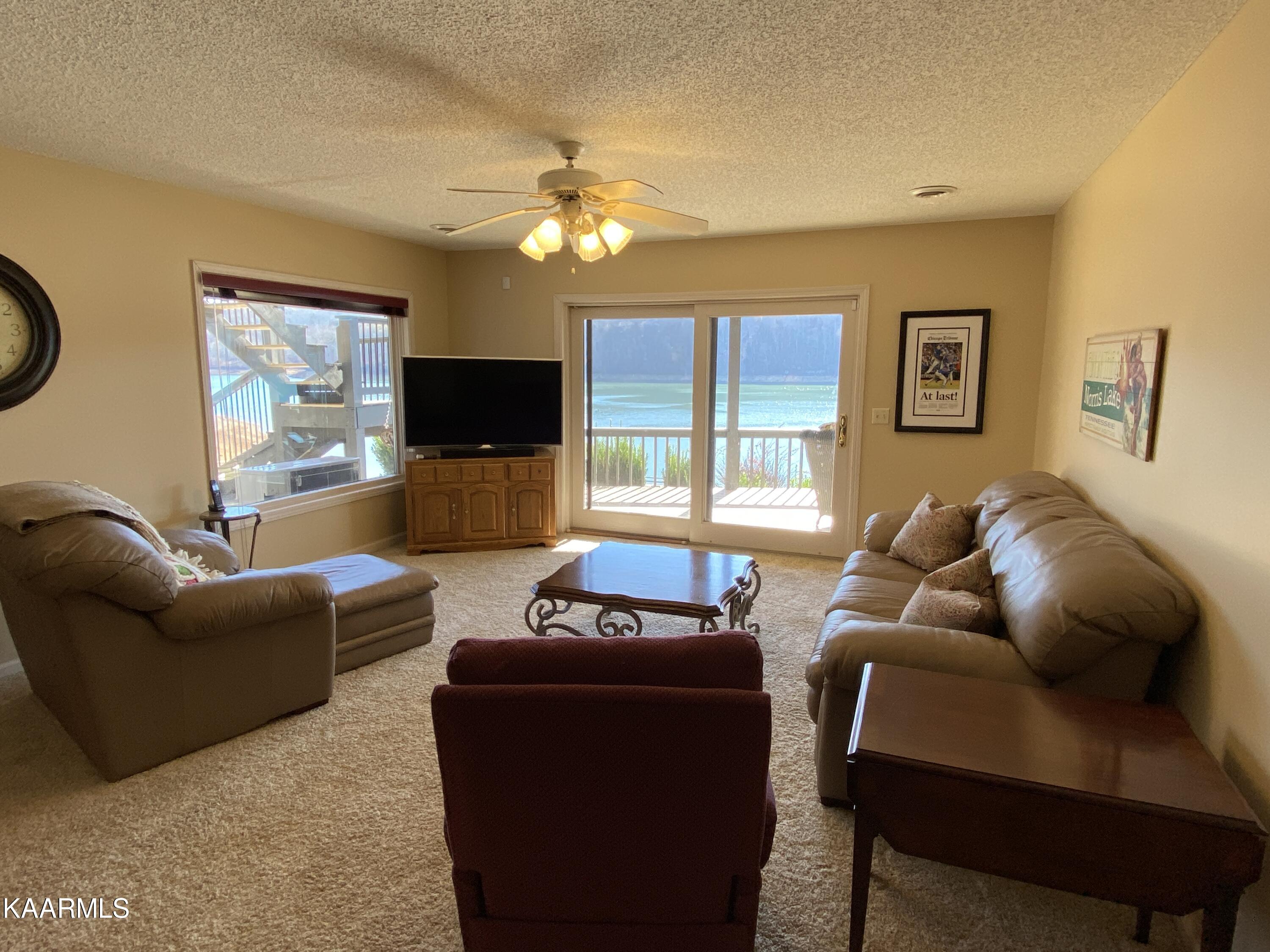 1642 Deerfield Way, LaFollette