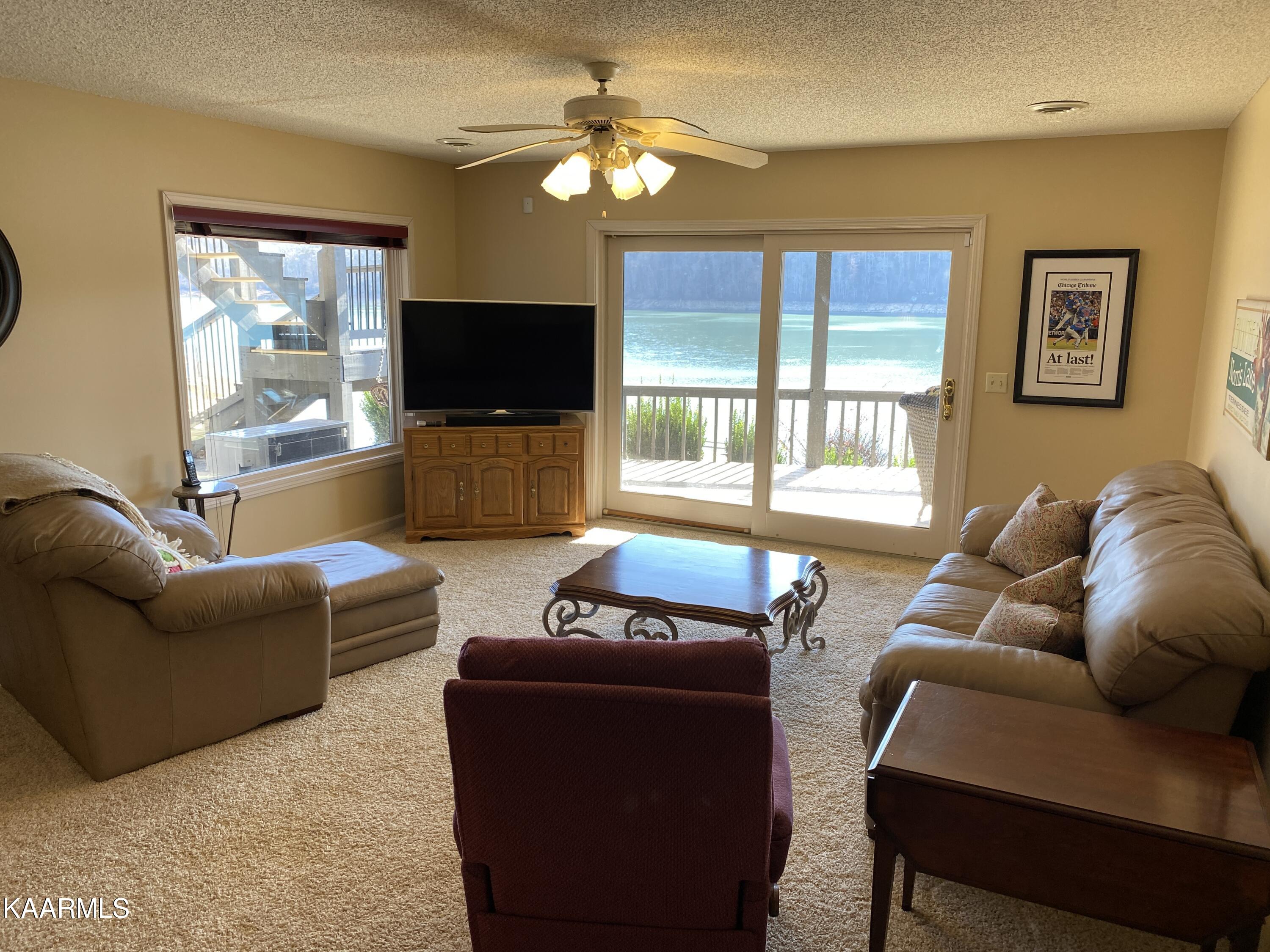 1642 Deerfield Way, LaFollette