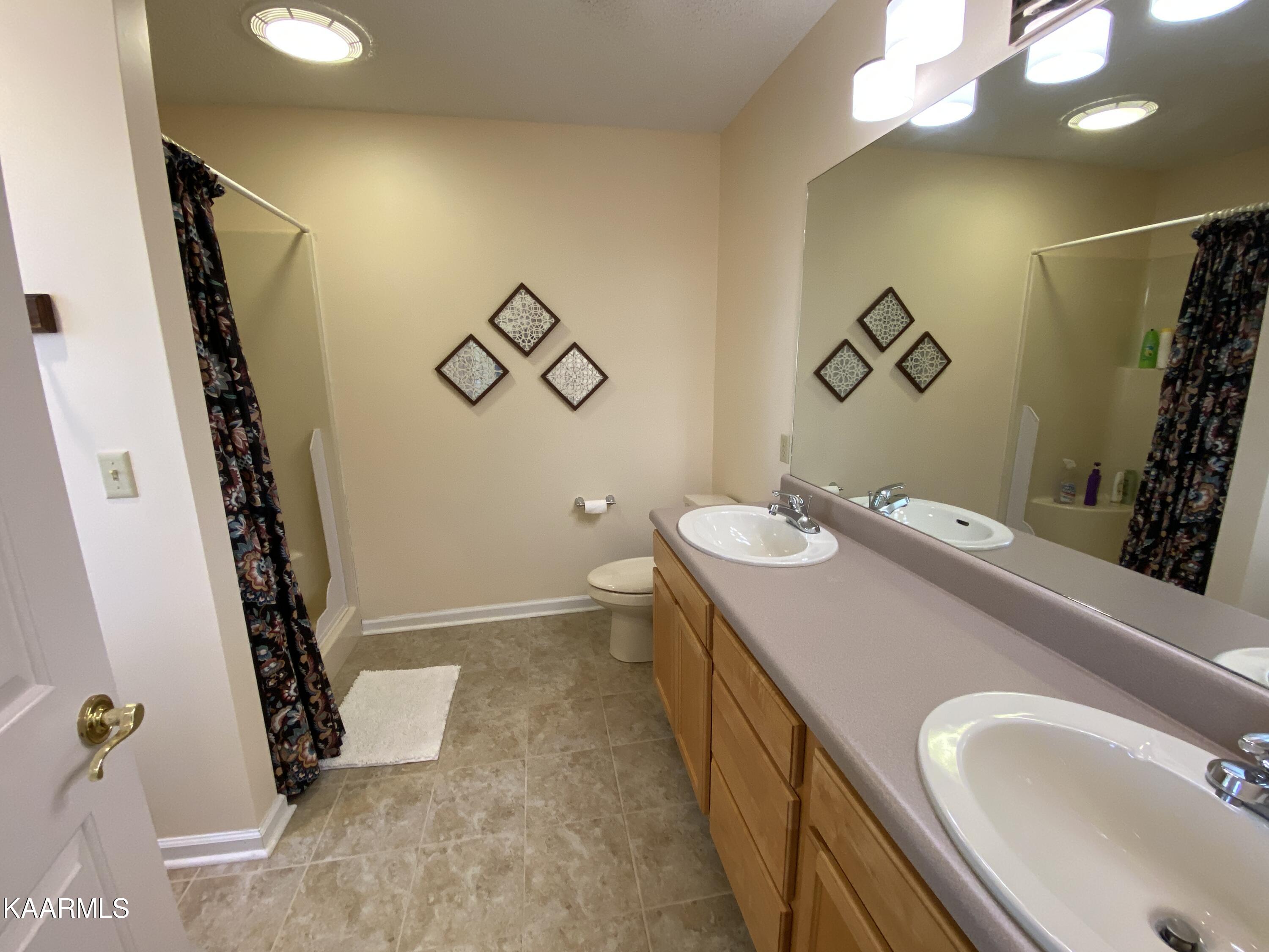 1642 Deerfield Way, LaFollette