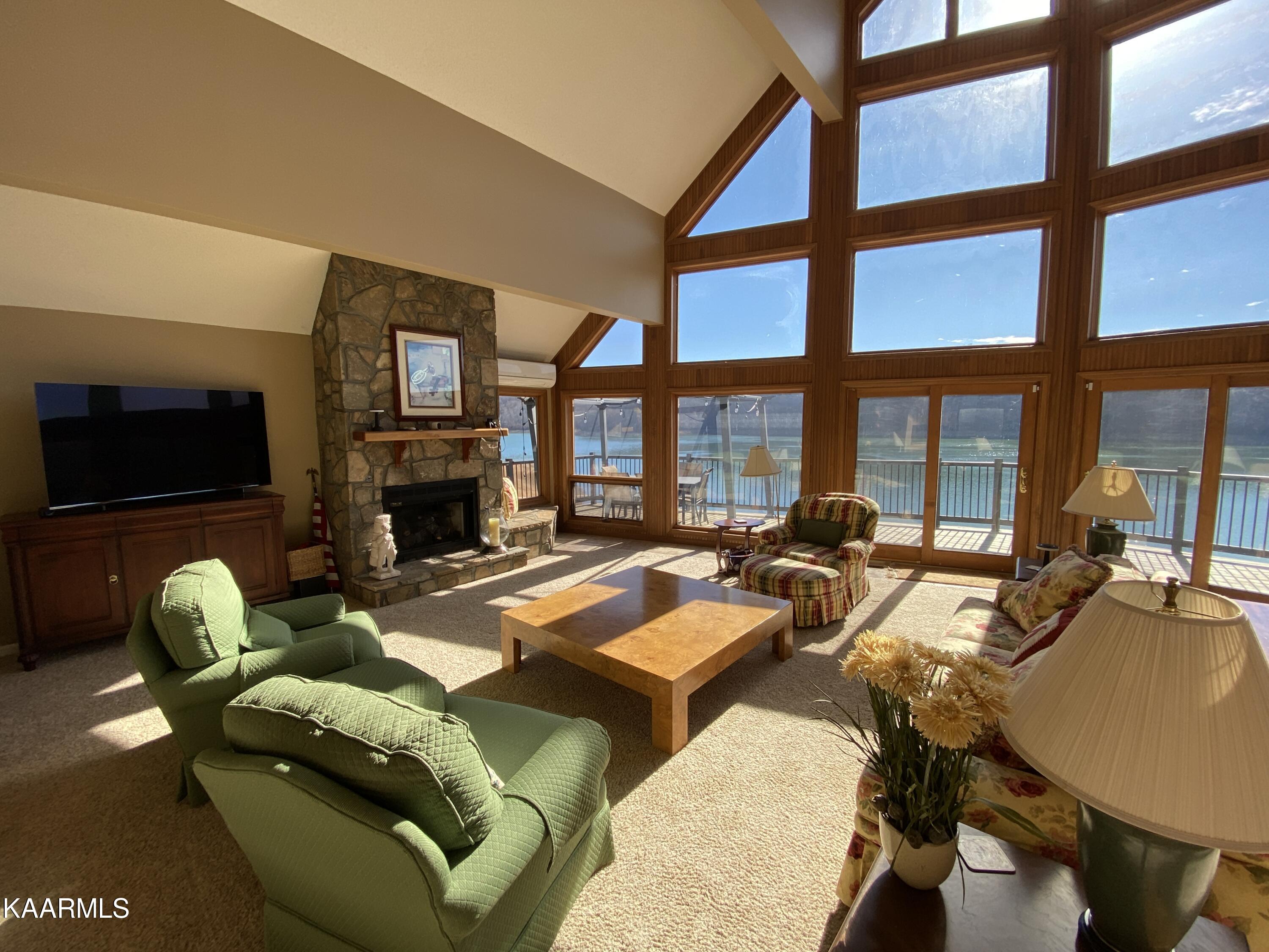 1642 Deerfield Way, LaFollette