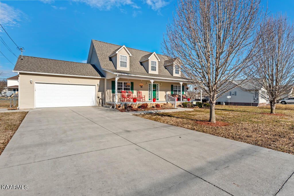 452 Clover Circle