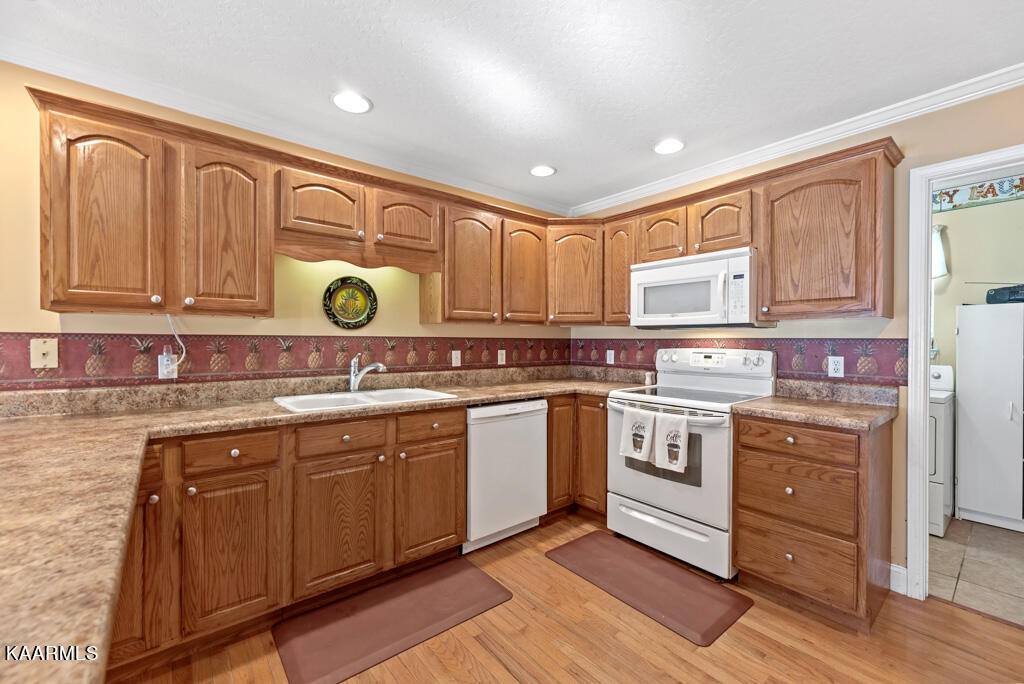 452 Clover Circle