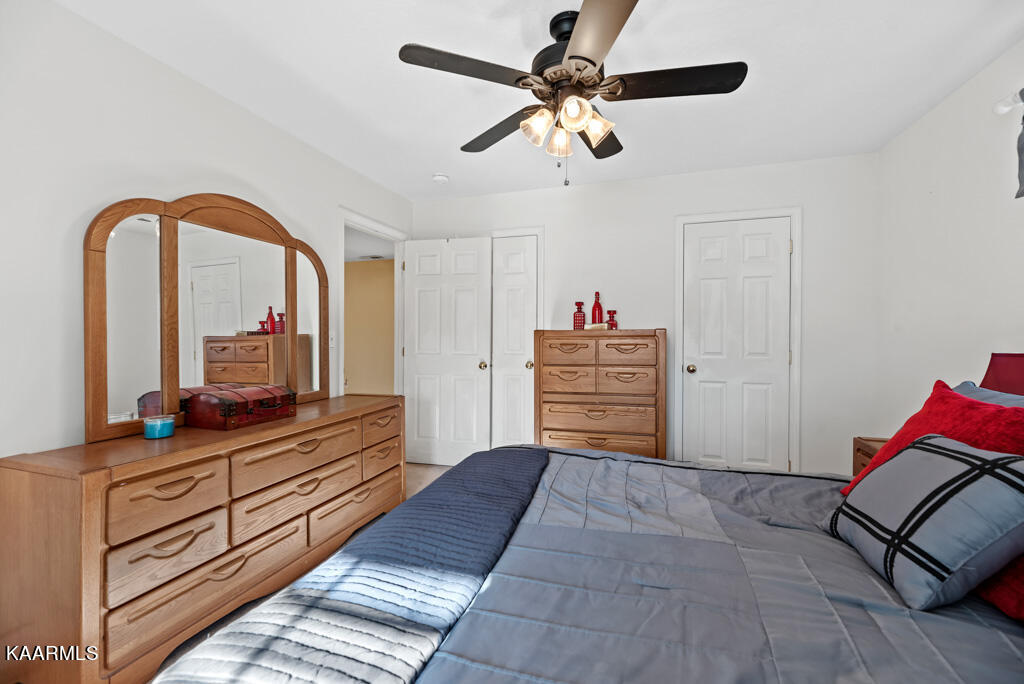 452 Clover Circle