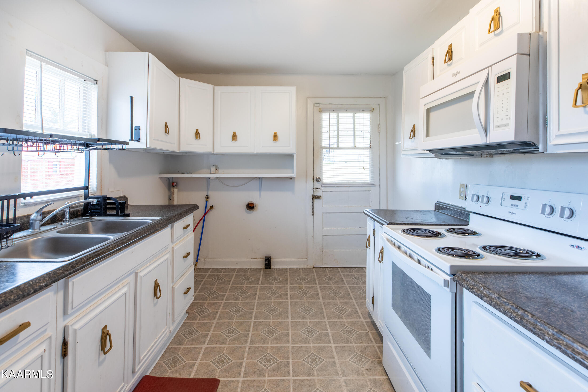 502 S 12th St, LaFollette