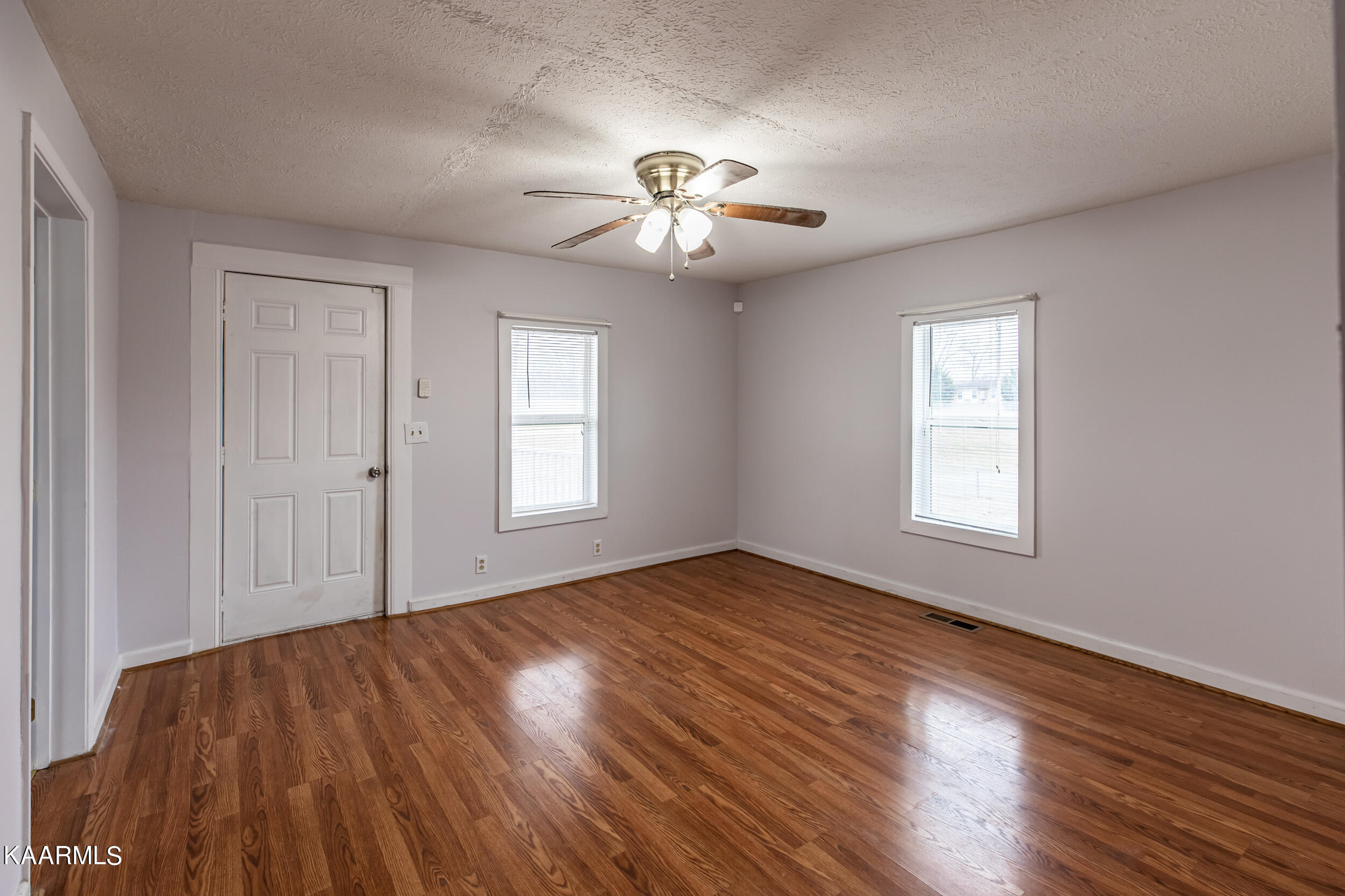 502 S 12th St, LaFollette