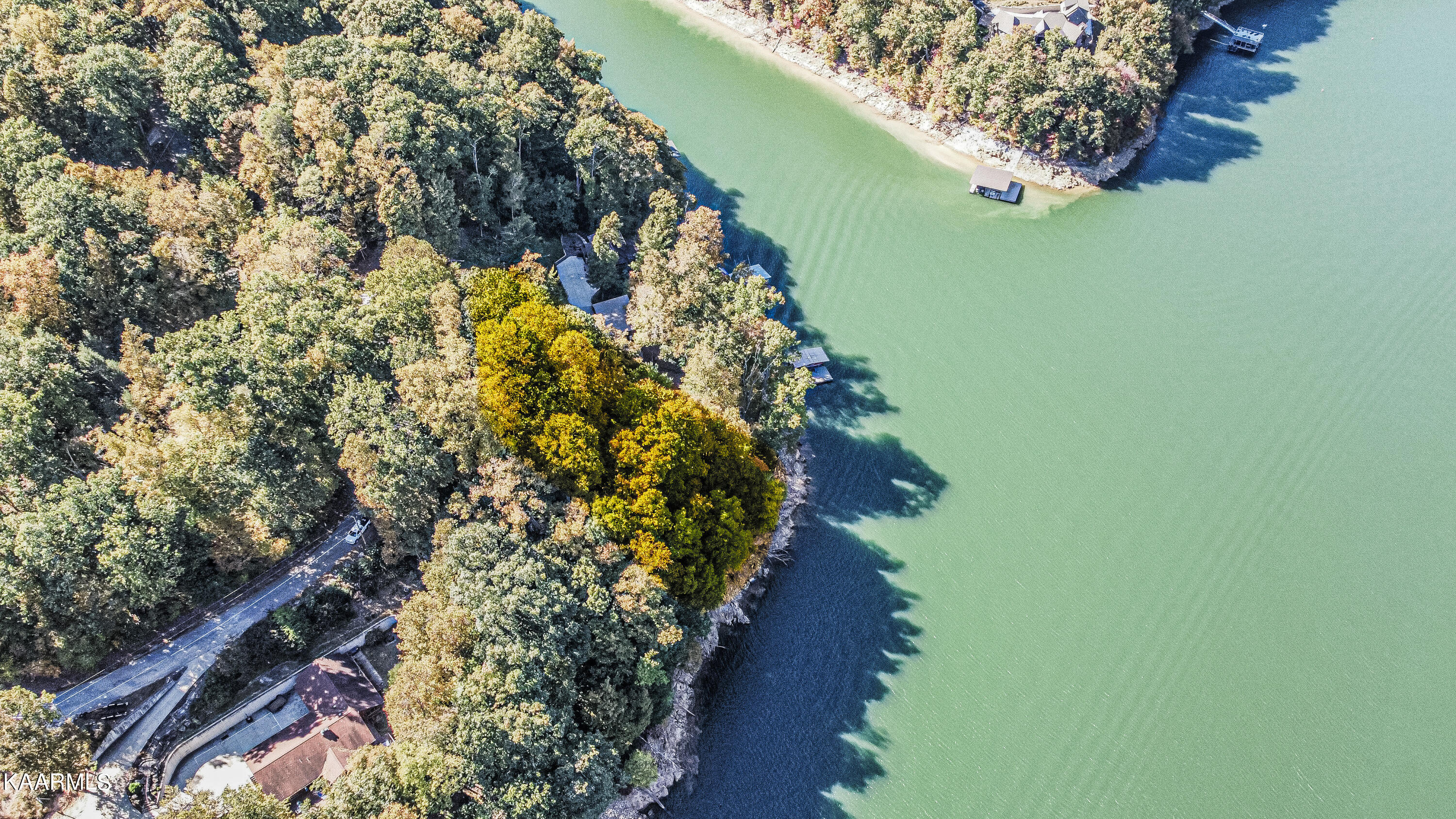 319 S Shorewood Drive