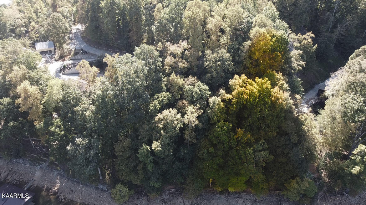 319 S Shorewood Drive