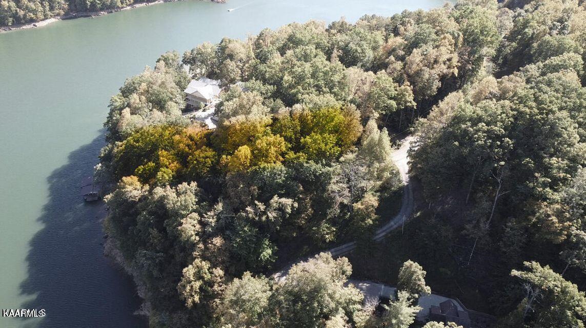 327 S Shorewood Drive