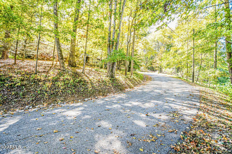 327 S Shorewood Drive