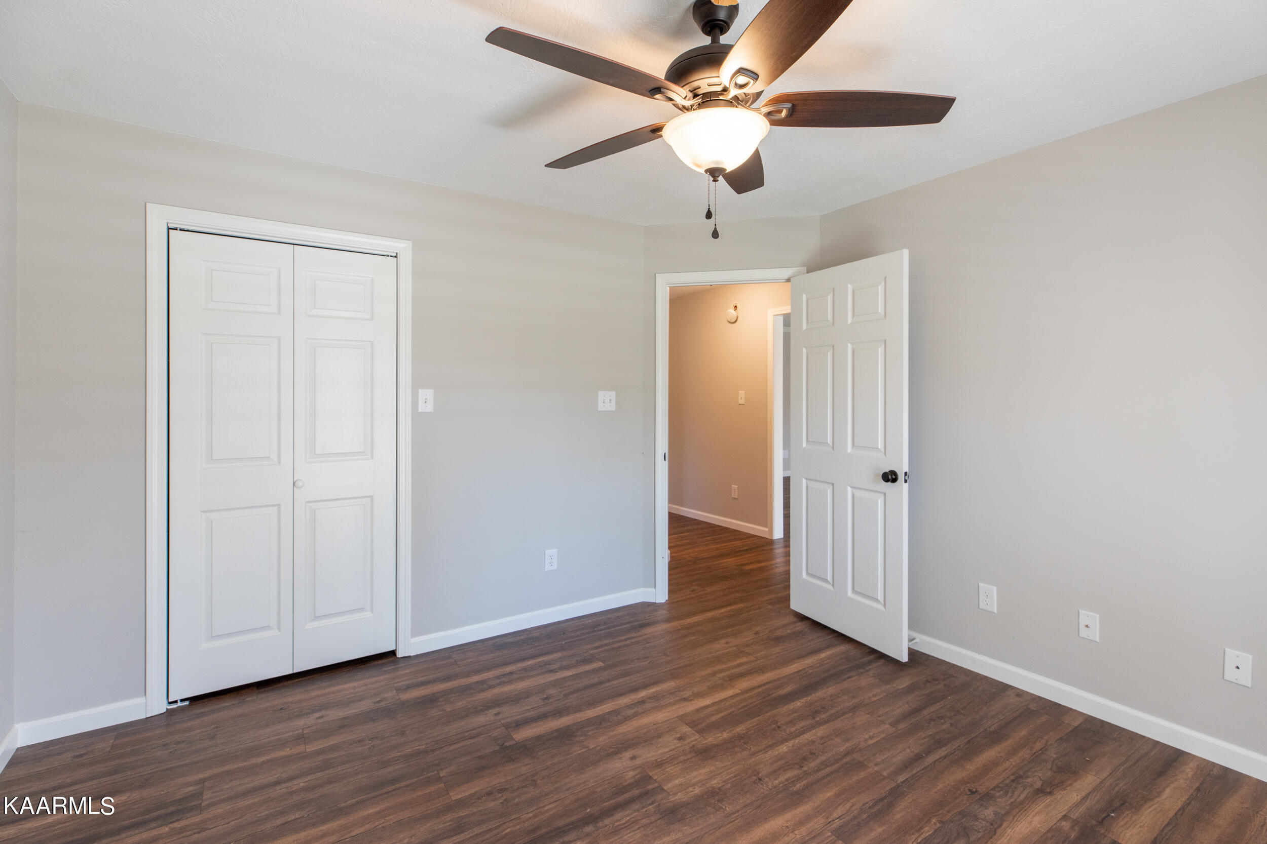 8004 Campbells Point Rd