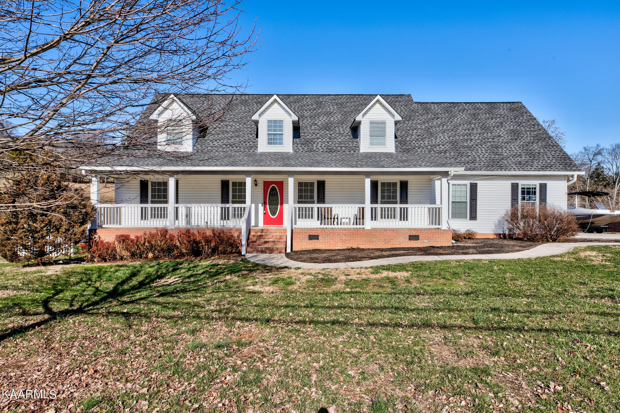 8004 Campbells Point Rd