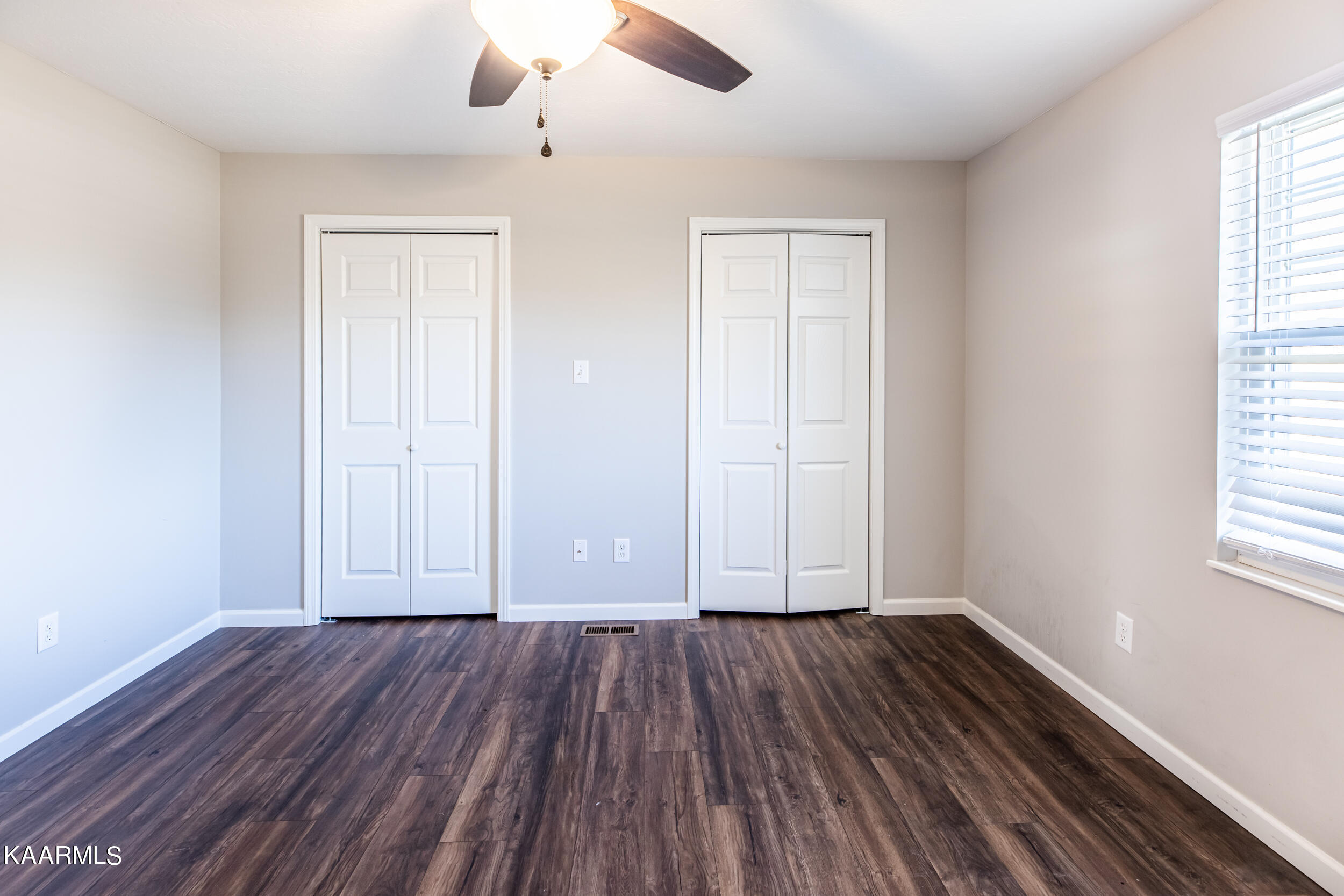 8004 Campbells Point Rd