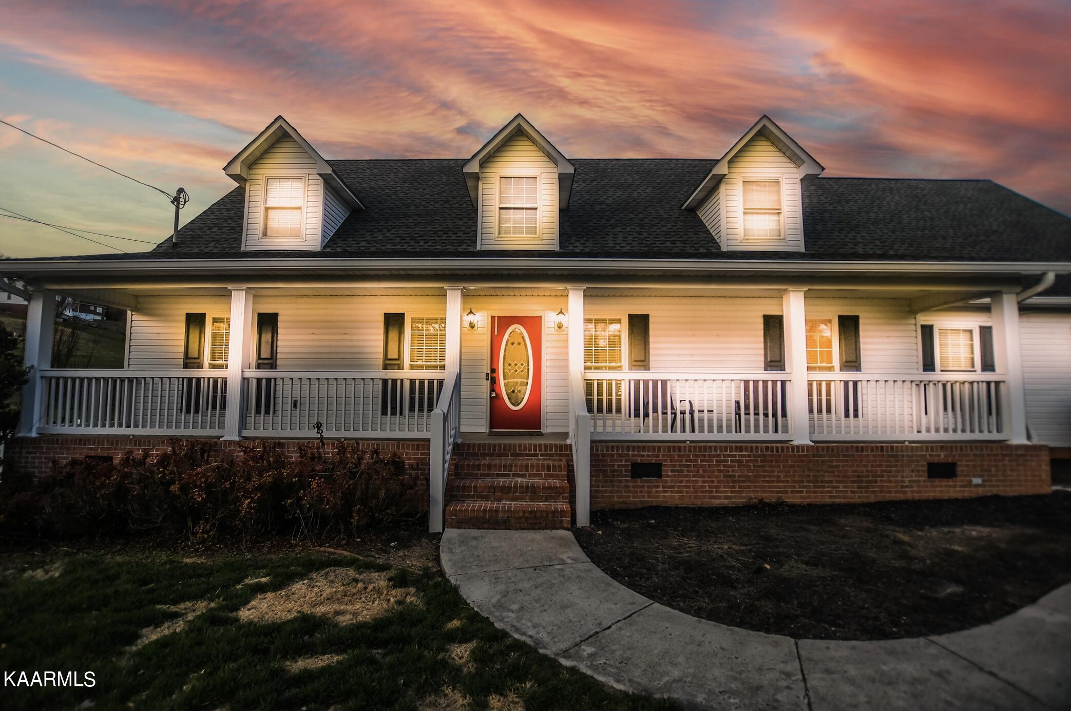 8004 Campbells Point Rd