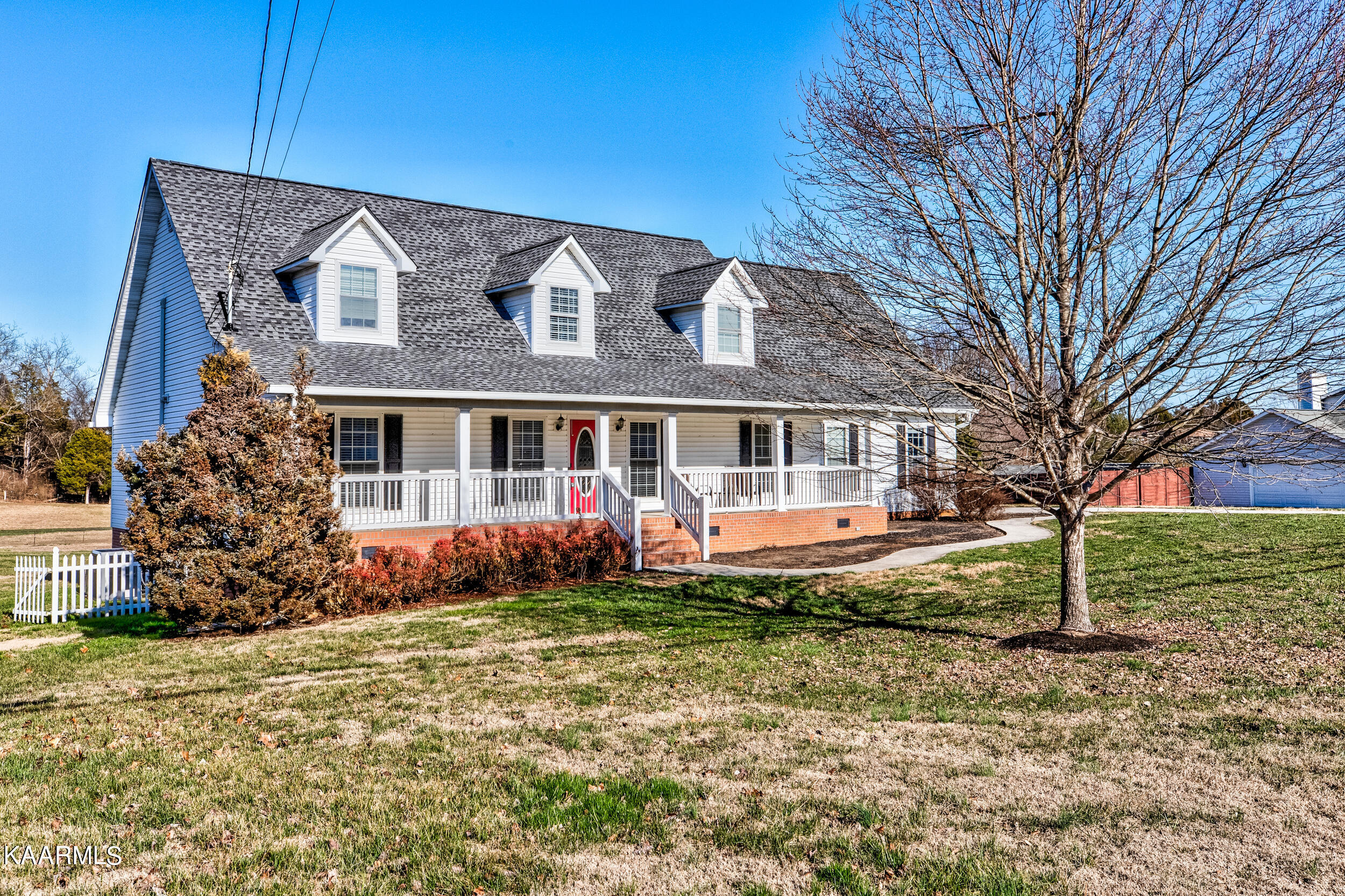 8004 Campbells Point Rd