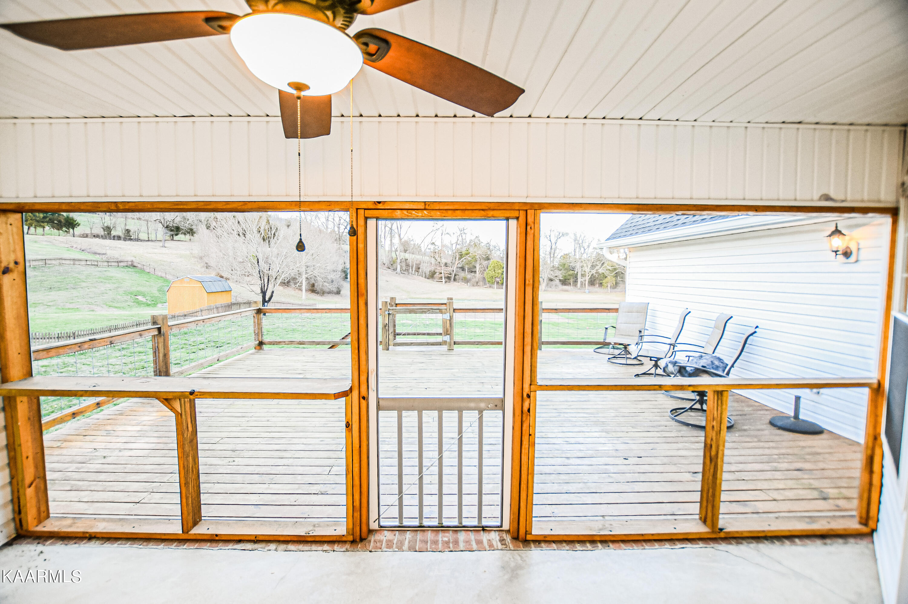 8004 Campbells Point Rd