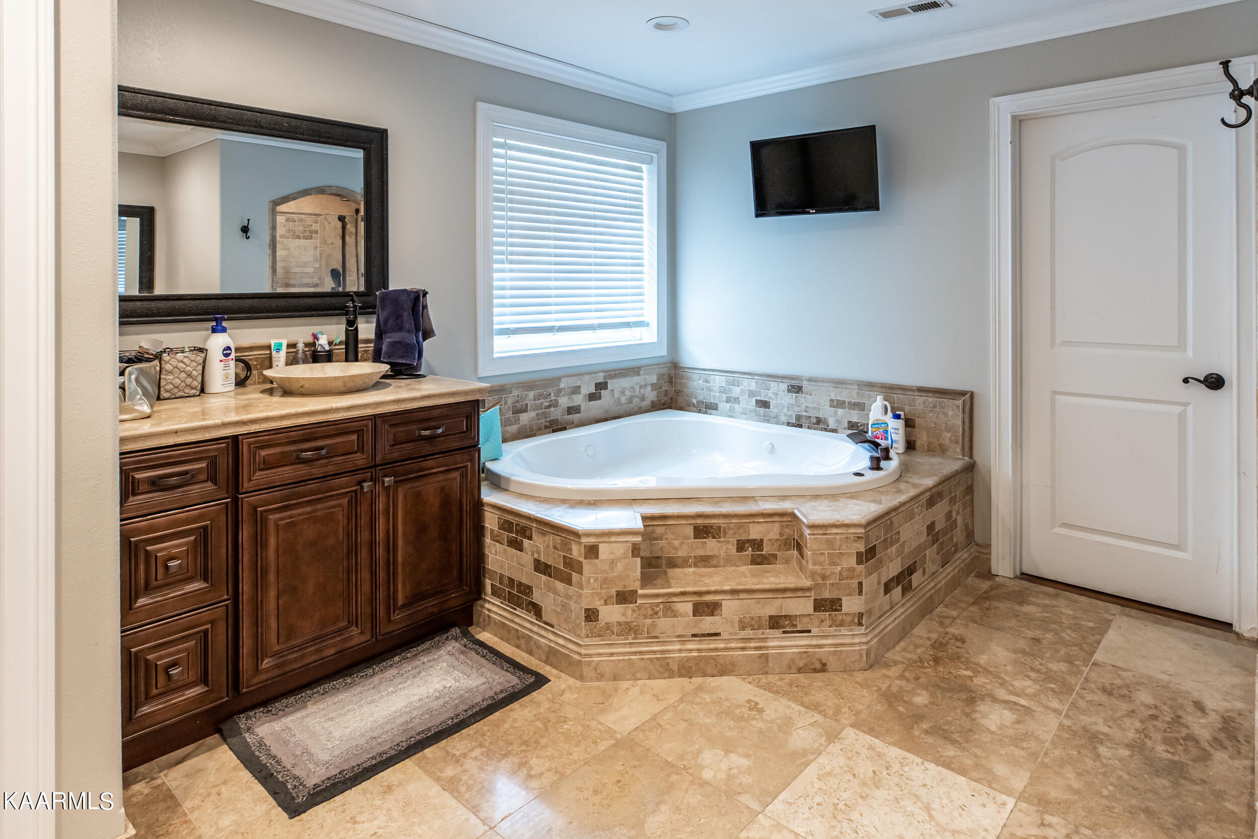 193 Old Standard Hollow Lane