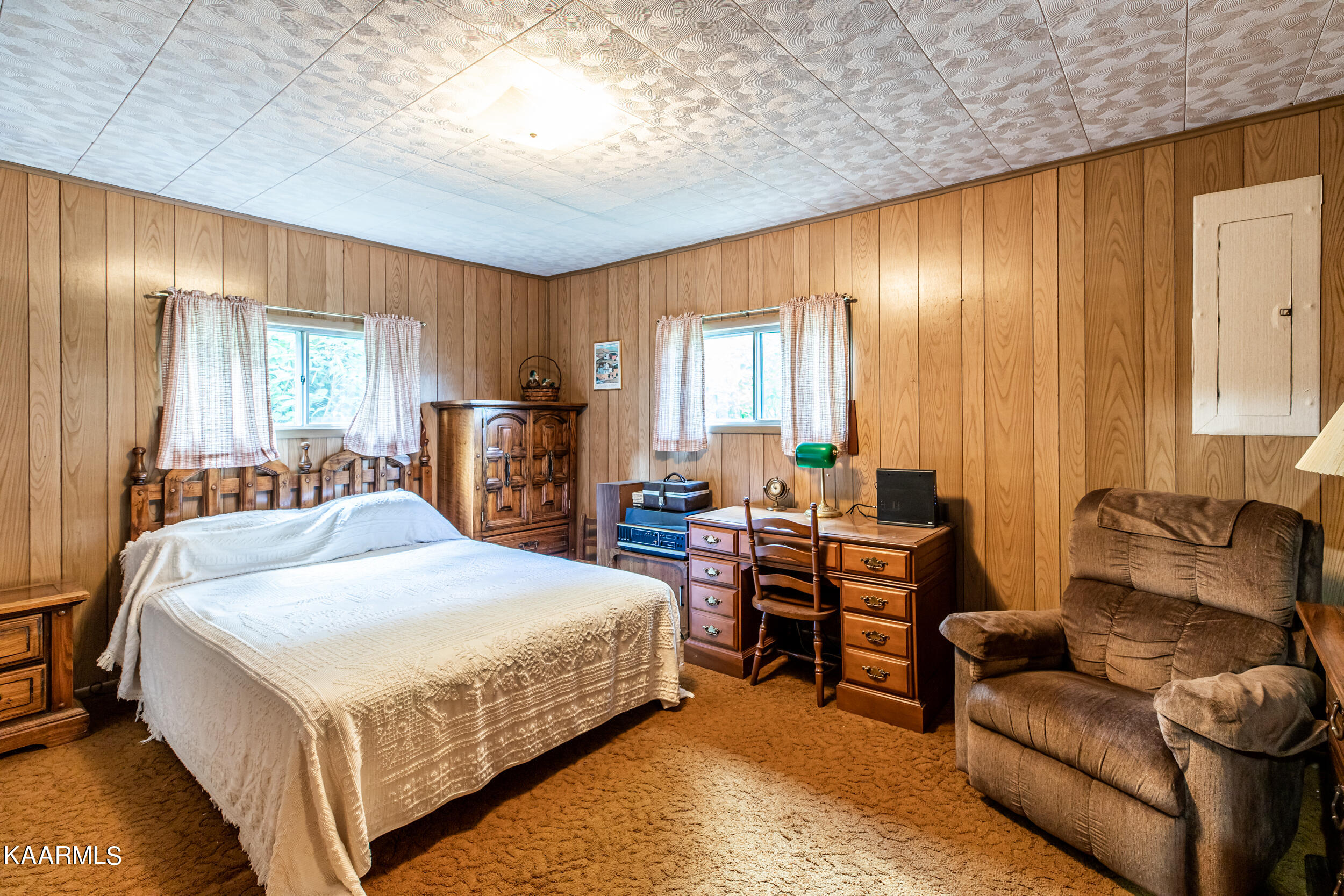 116 Sealanders Lane, LaFollette