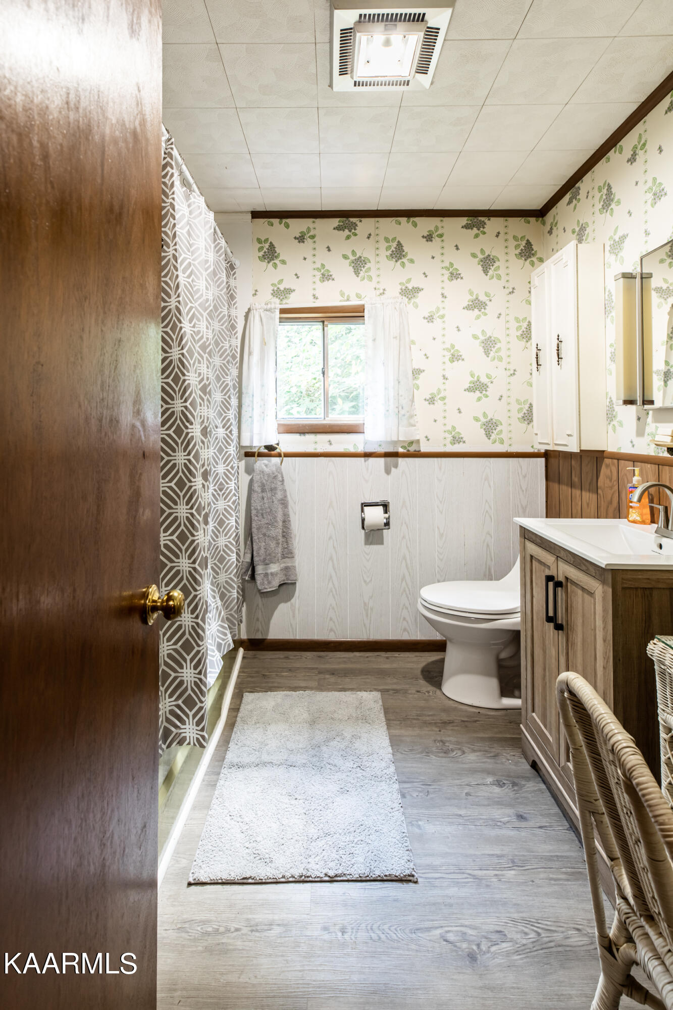 116 Sealanders Lane, LaFollette