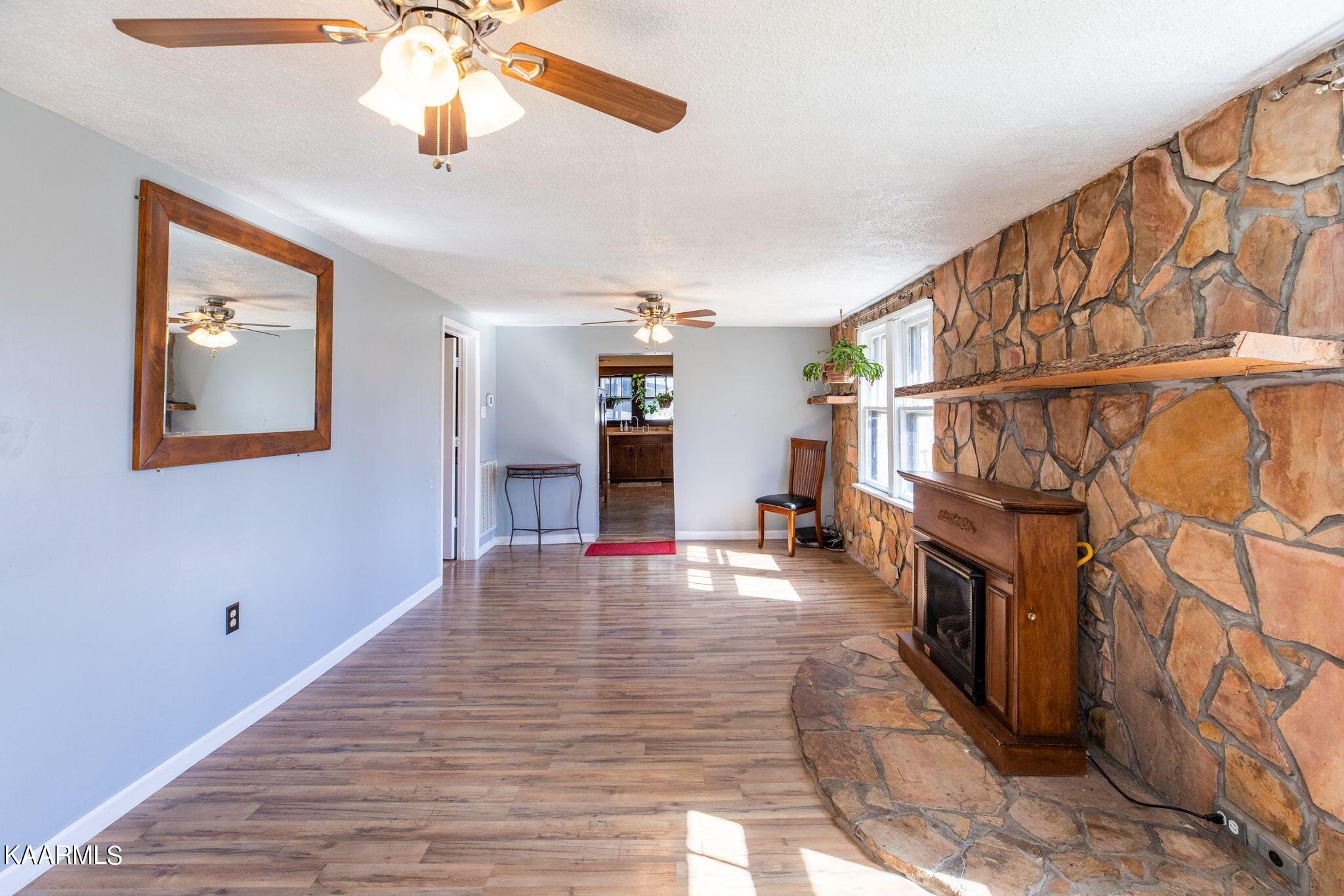 249 Childs Lane, LaFollette