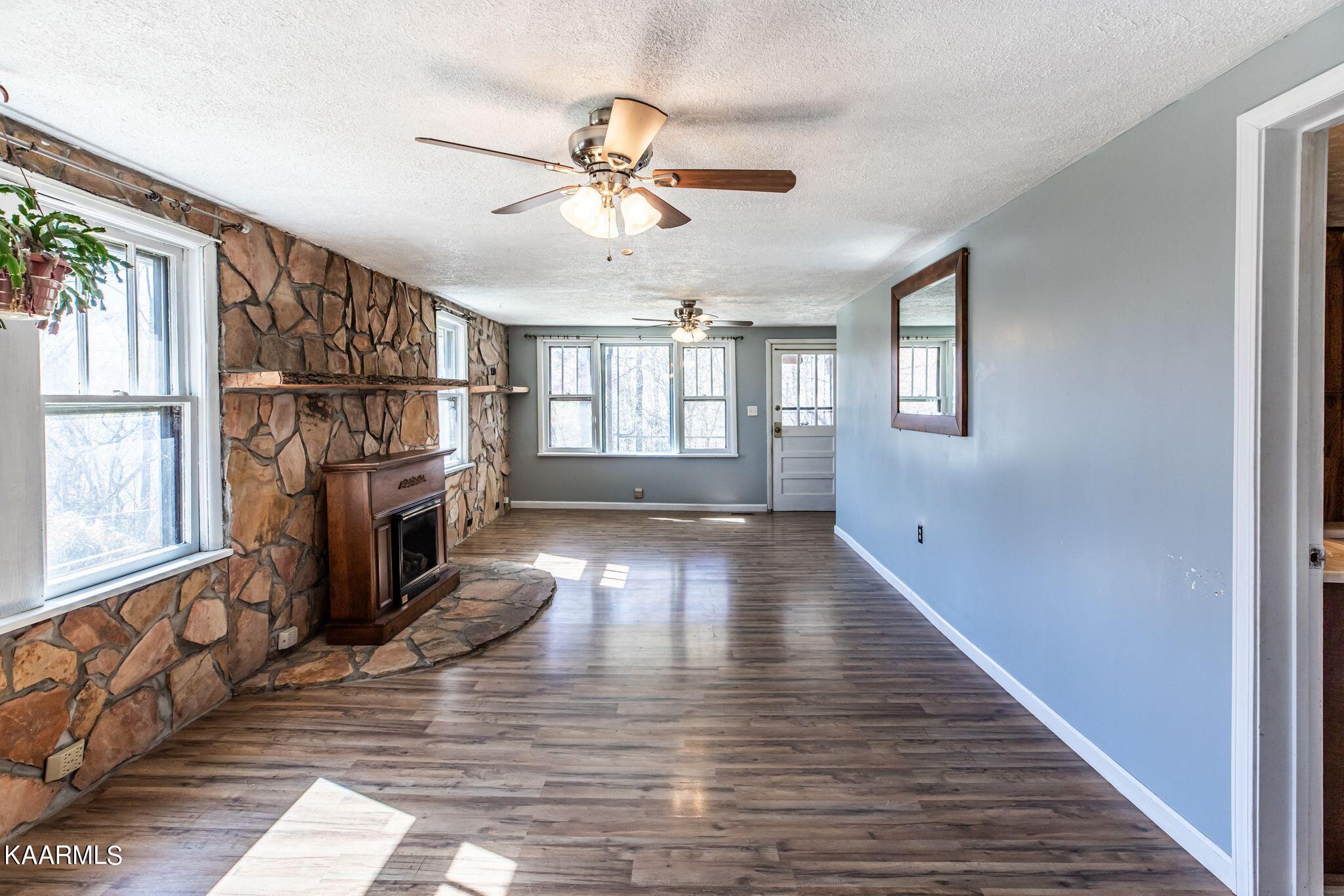 249 Childs Lane, LaFollette