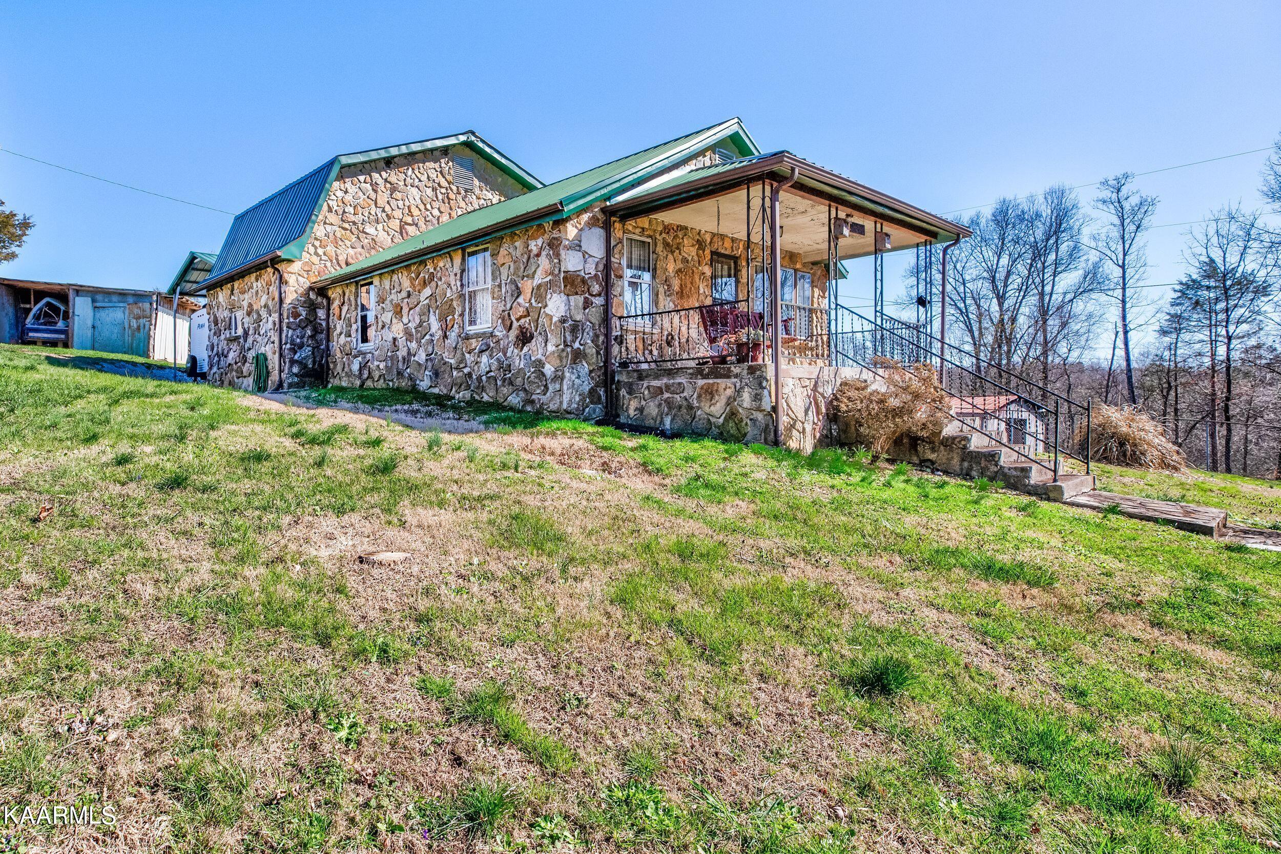 249 Childs Lane, LaFollette