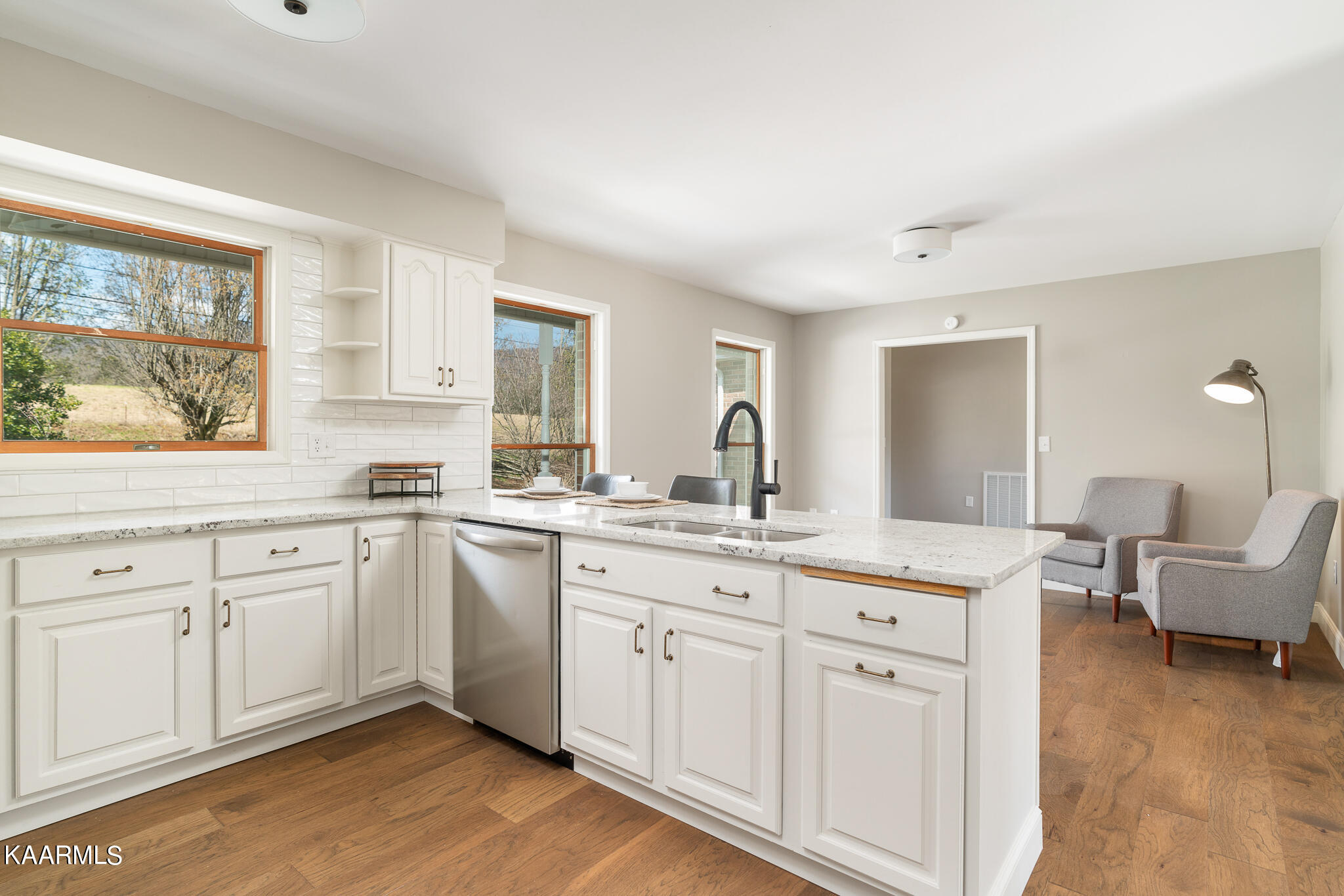 326 Middlesboro Rd, LaFollette