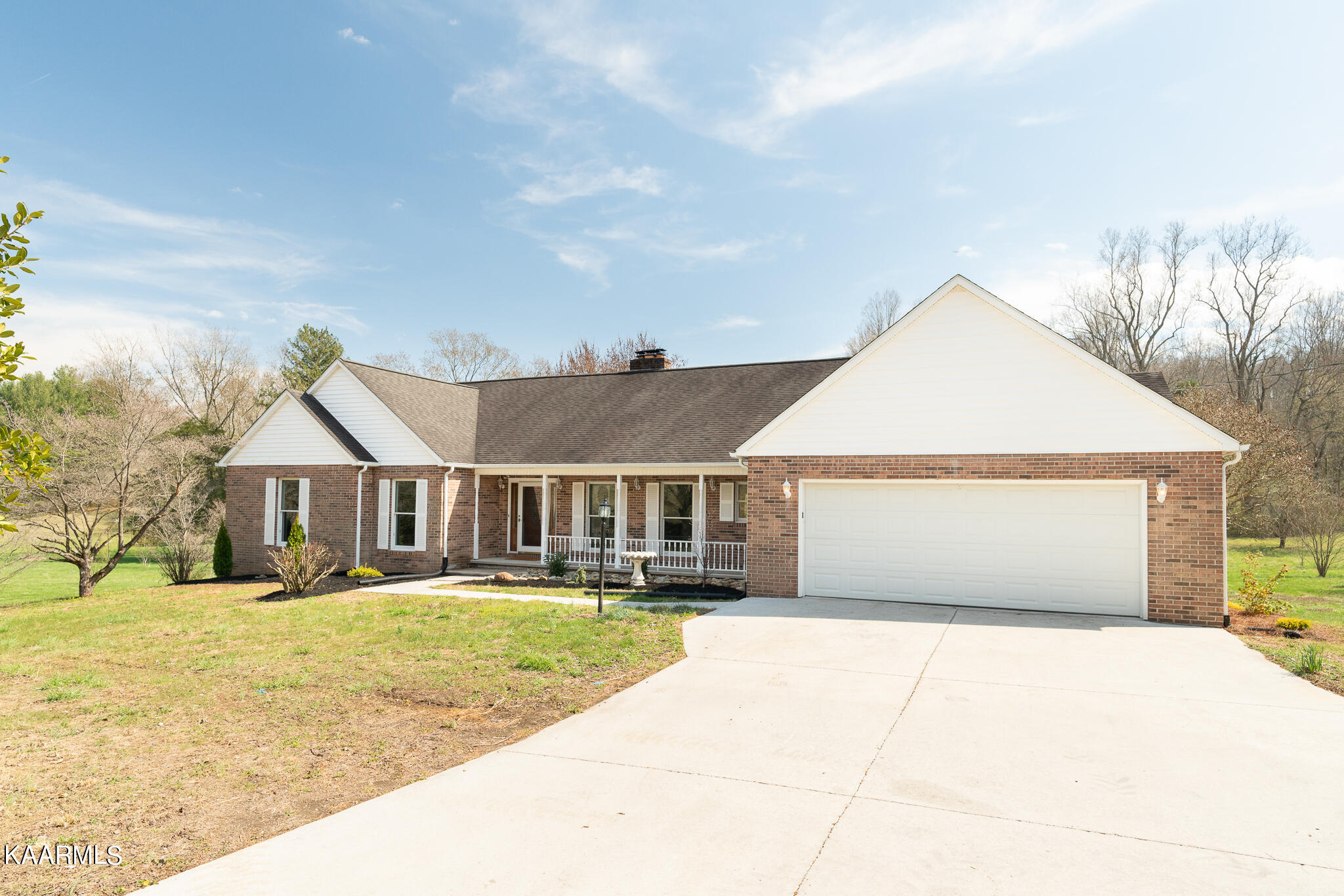 326 Middlesboro Rd, LaFollette