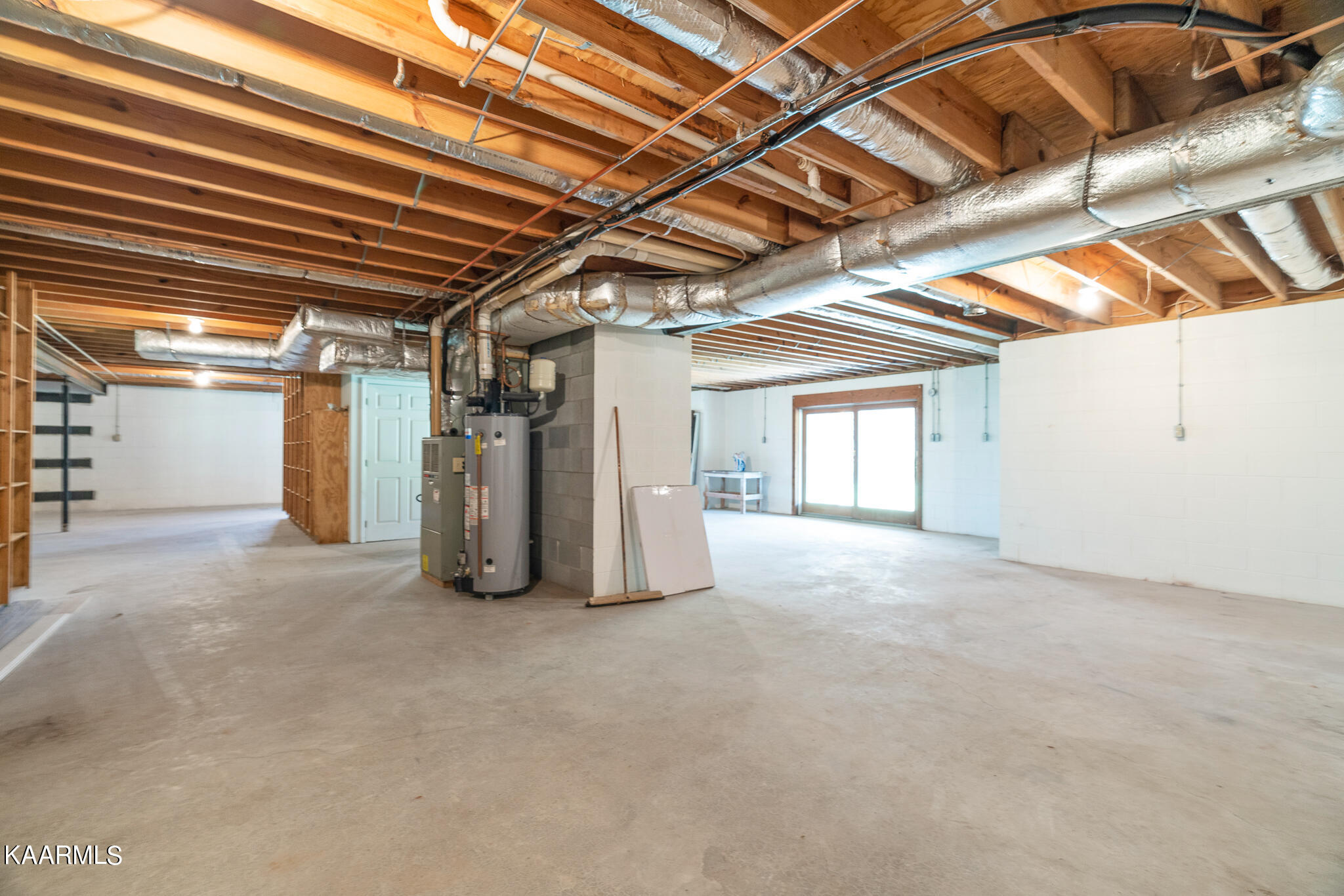 326 Middlesboro Rd, LaFollette