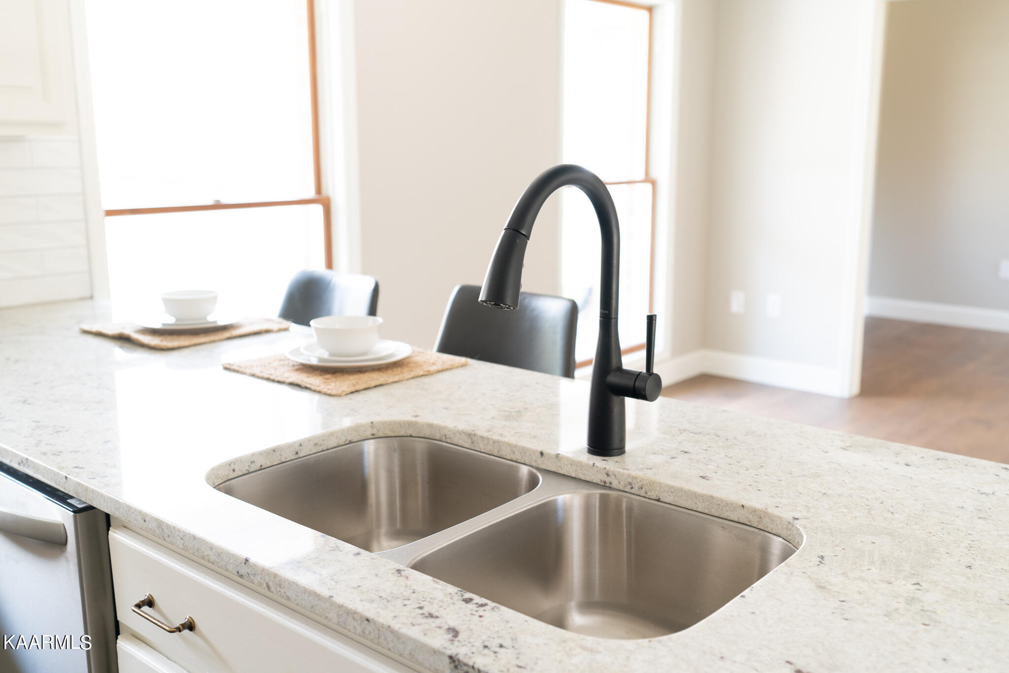 326 Middlesboro Rd, LaFollette