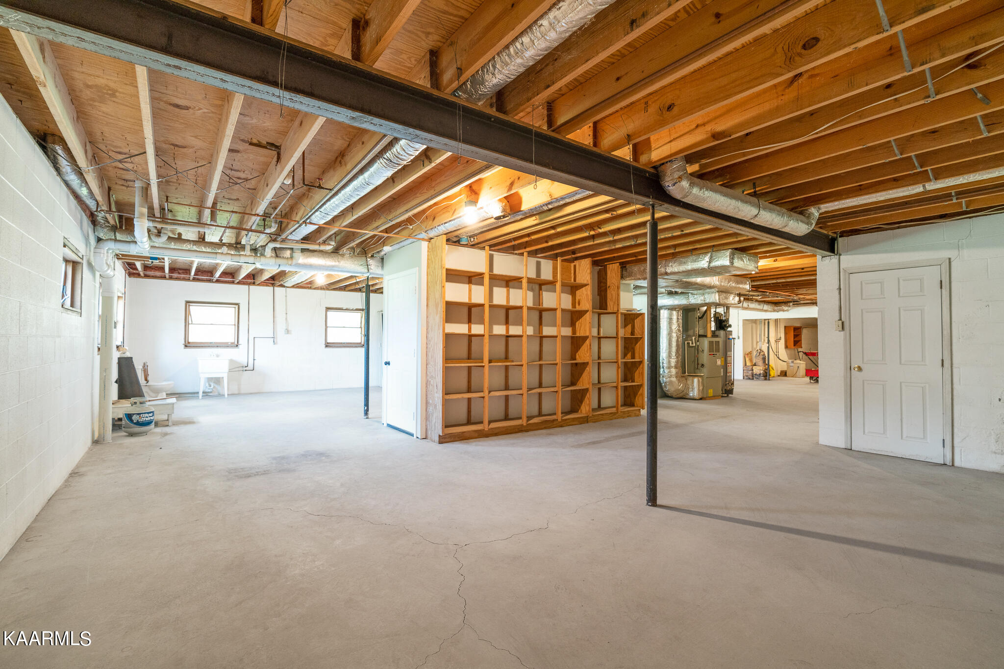 326 Middlesboro Rd, LaFollette