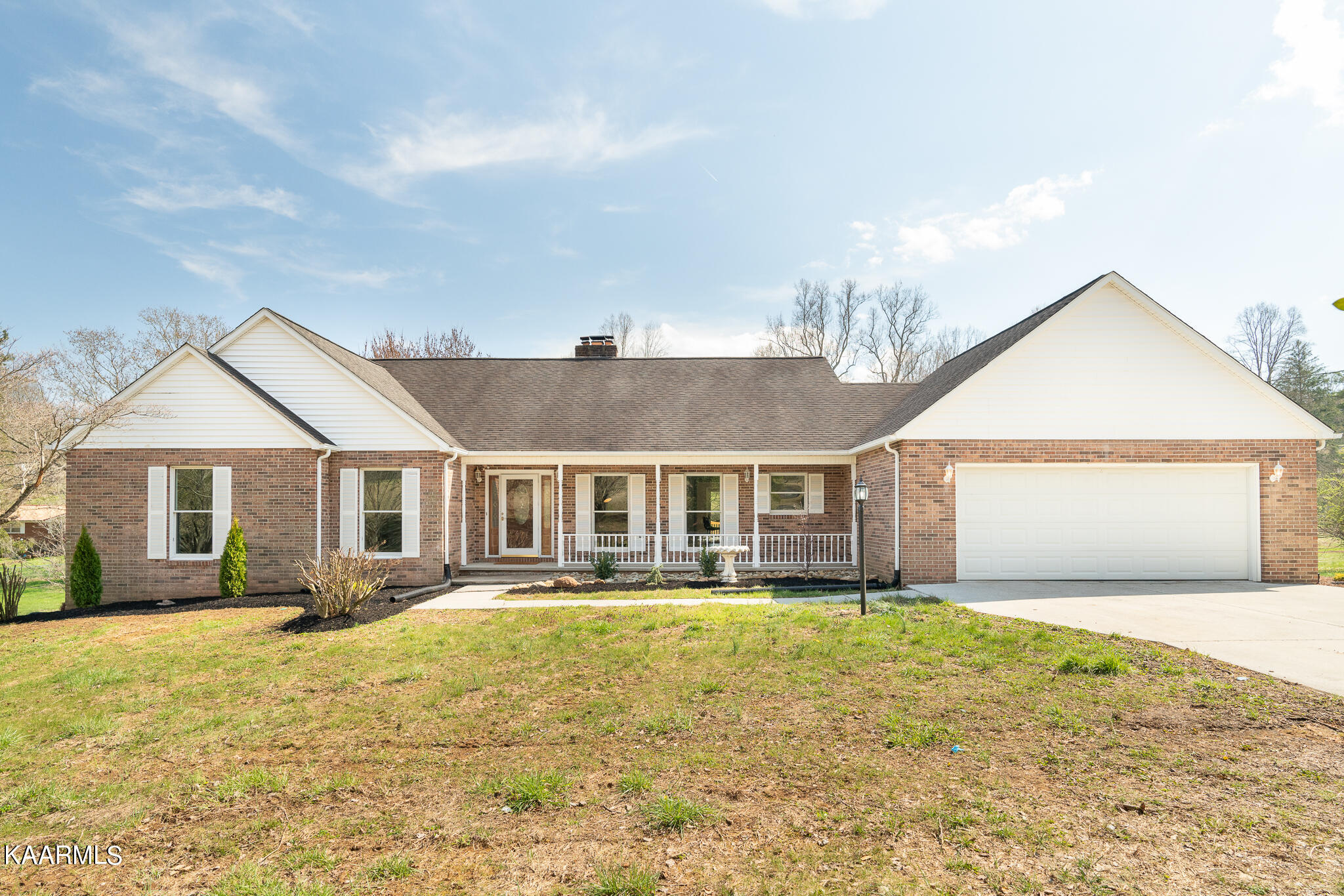 326 Middlesboro Rd, LaFollette