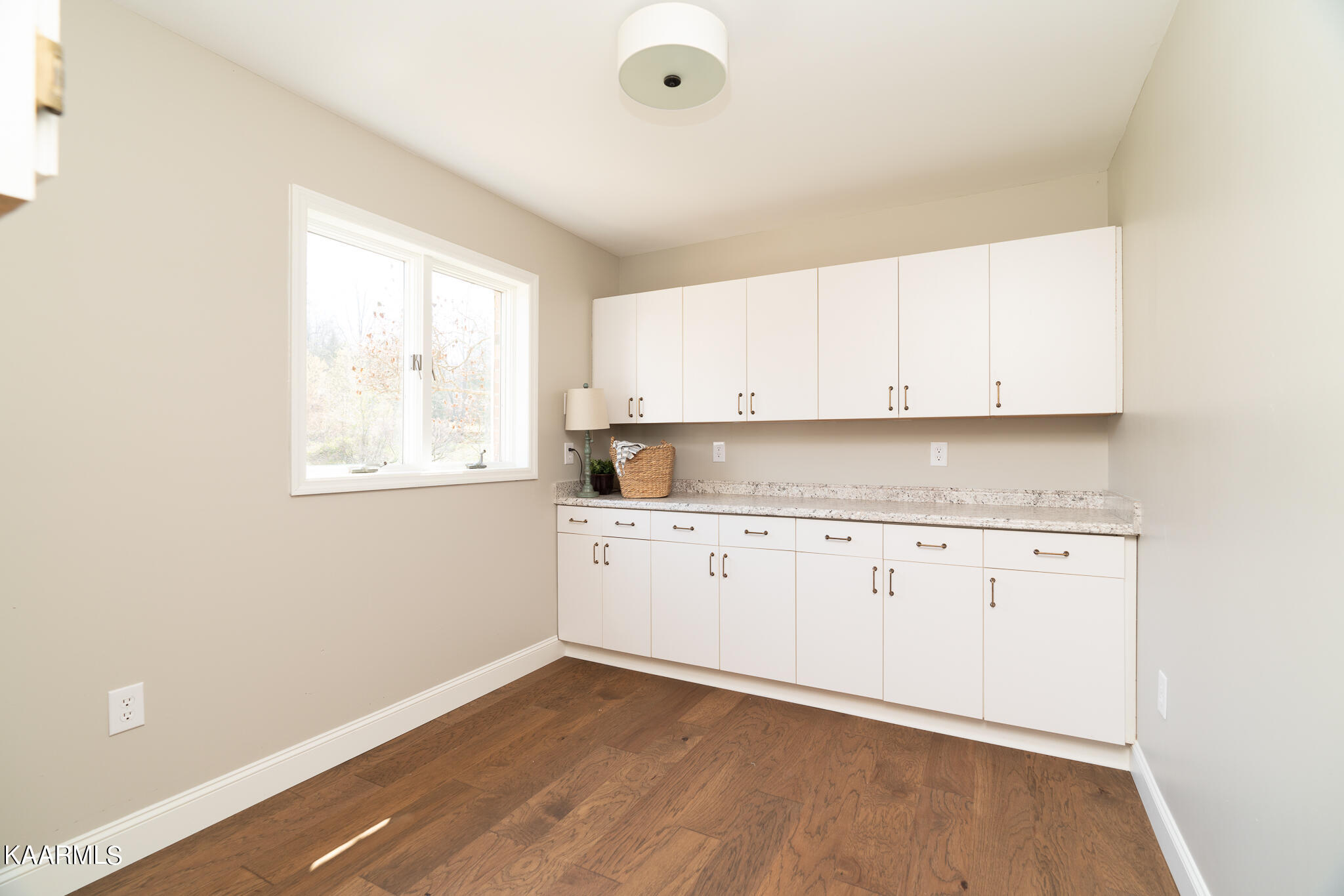 326 Middlesboro Rd, LaFollette