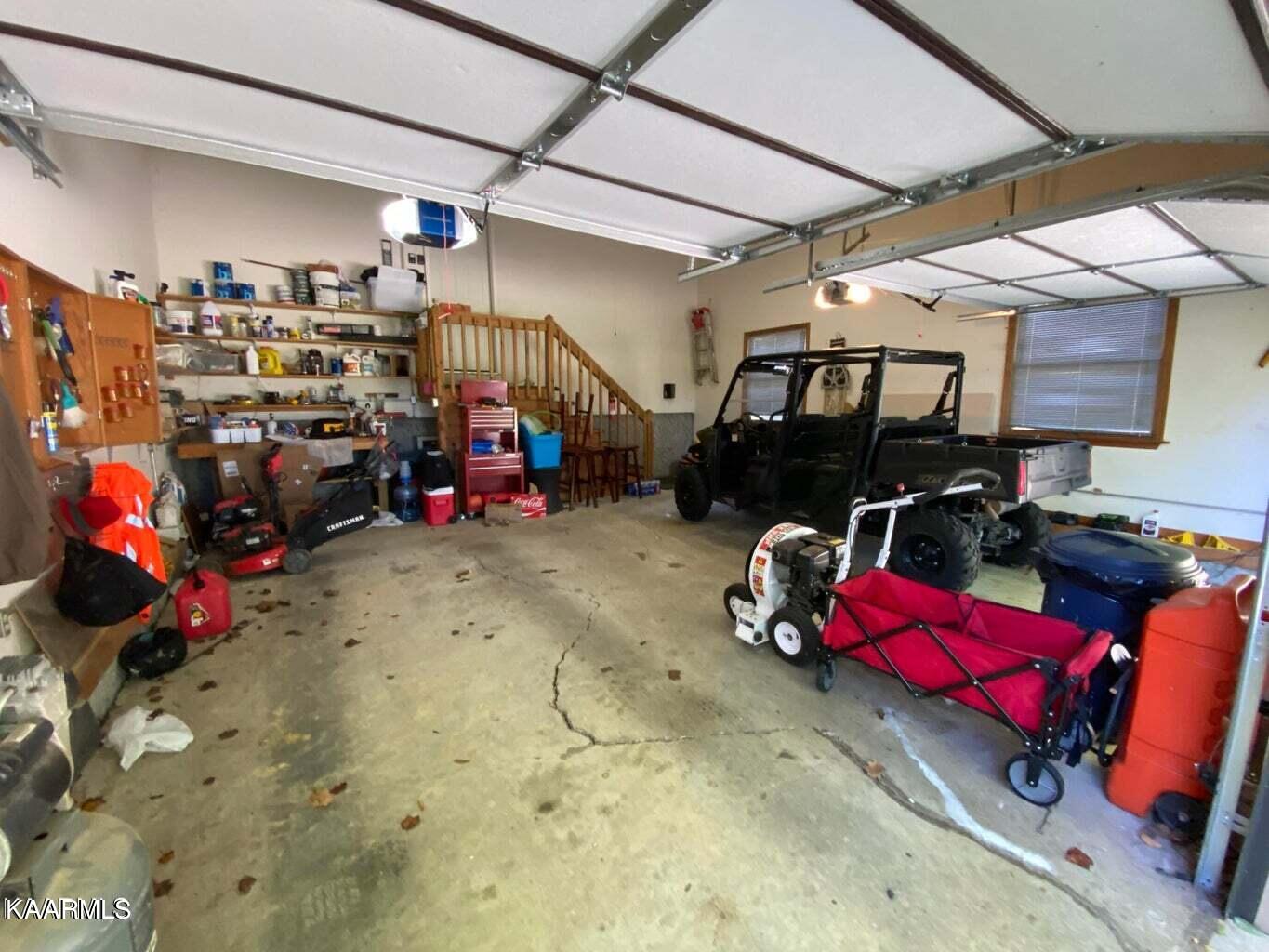 1081 Deerfield Way, LaFollette