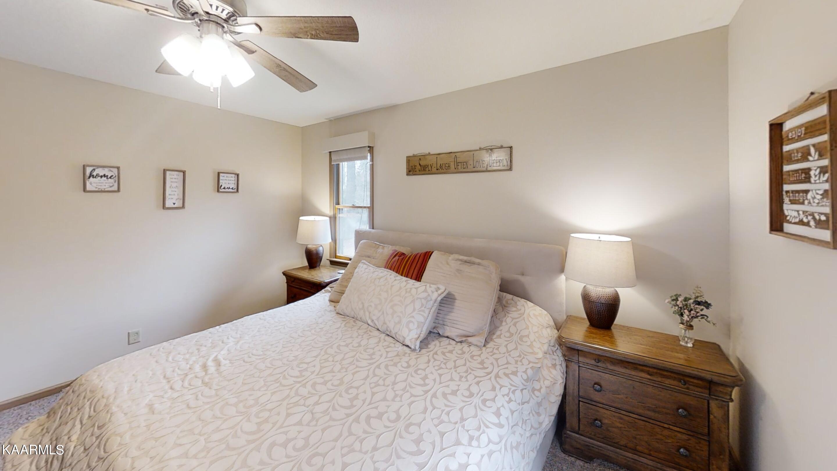 1081 Deerfield Way, LaFollette