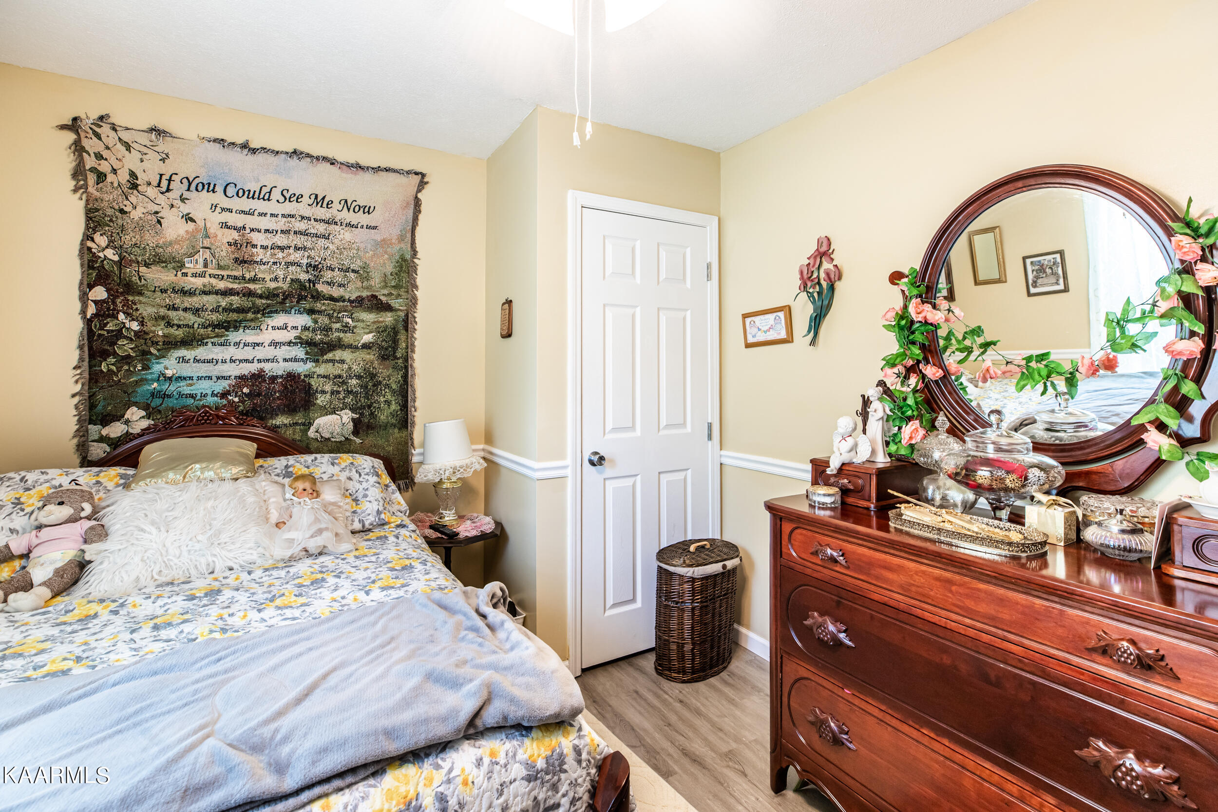 297 Lake Shore Lane, LaFollette