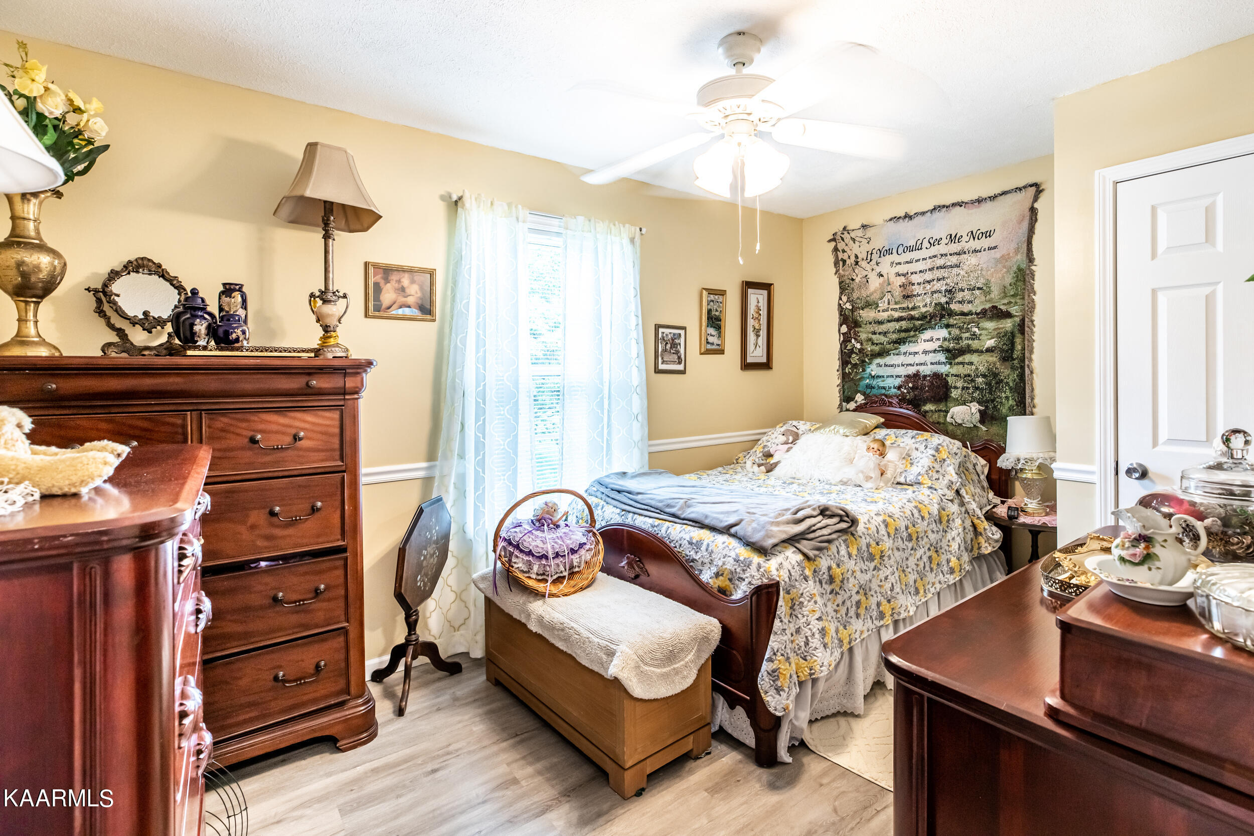 297 Lake Shore Lane, LaFollette