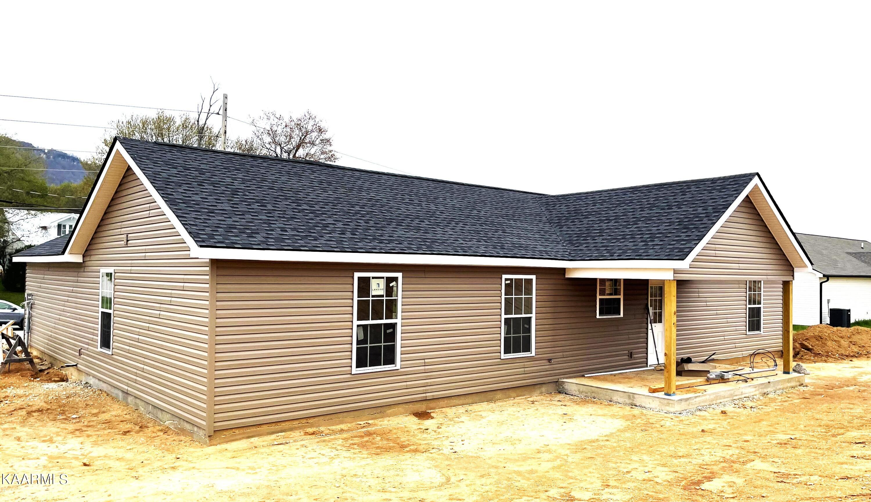 258 Old Middlesboro Hwy, LaFollette