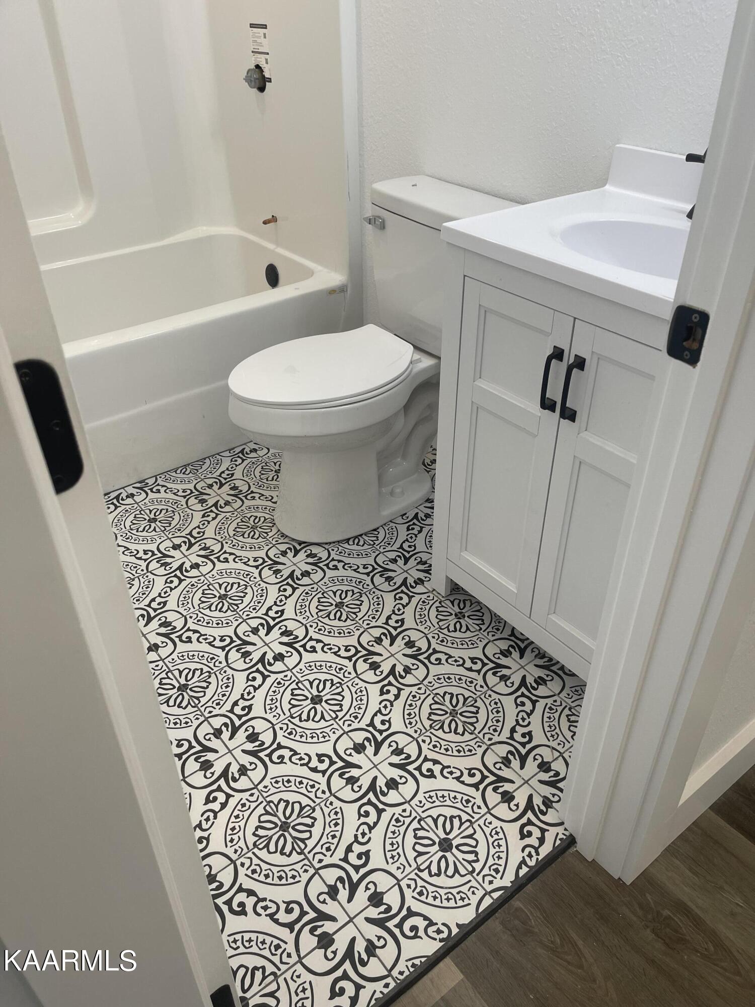 258 Old Middlesboro Hwy, LaFollette